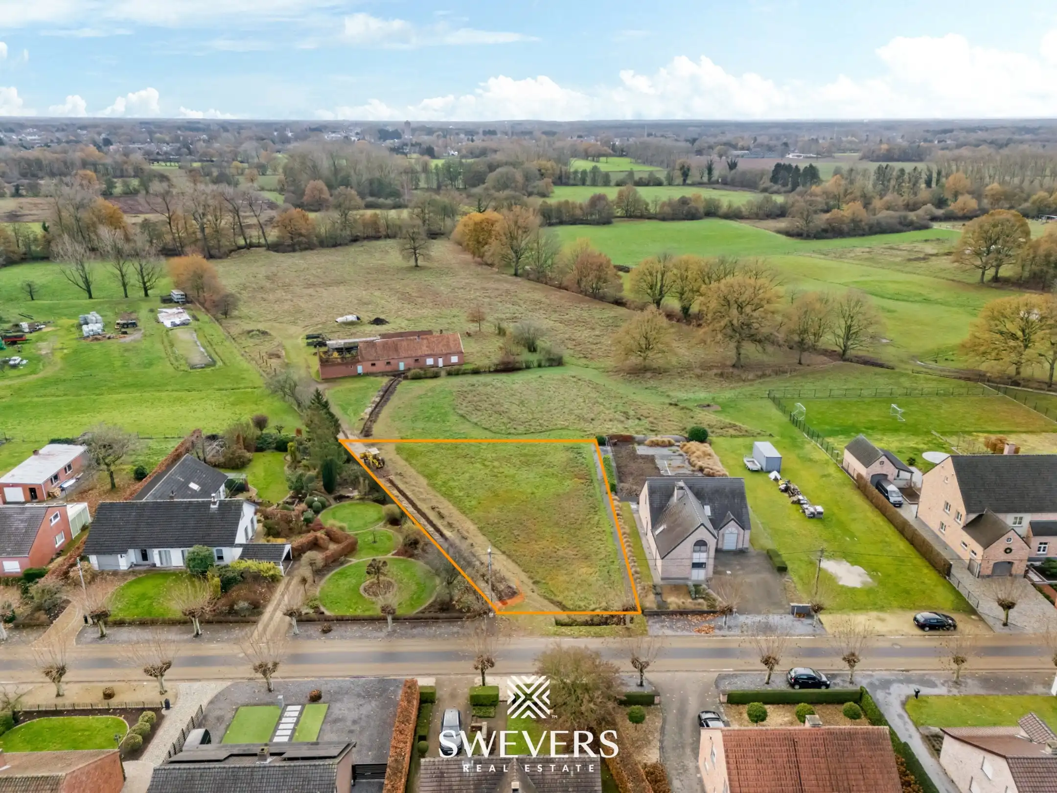 Knap perceel van 14a99 voor open bebouwing met agrarisch zicht te Koersel foto 2