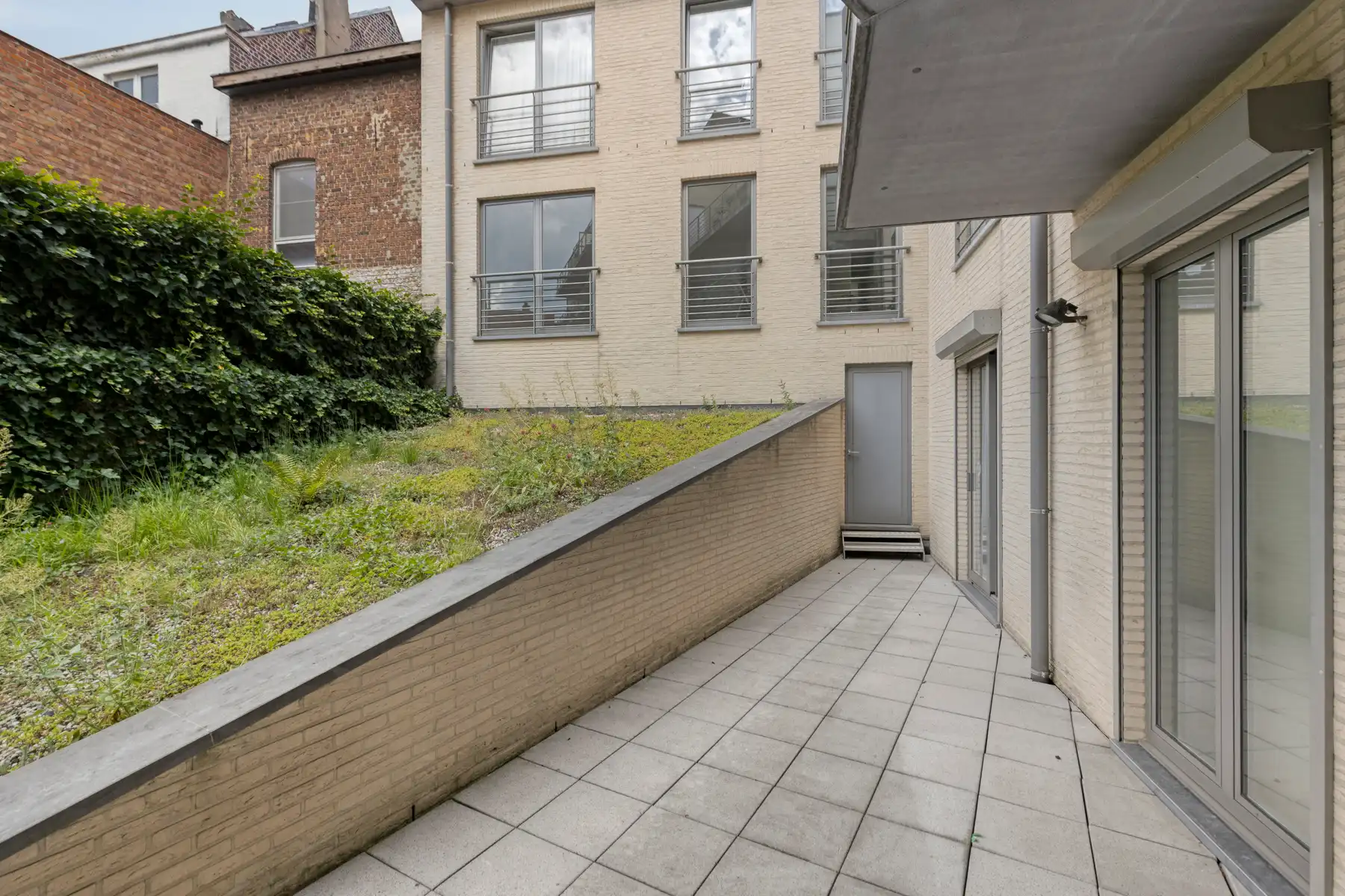 Ruim gelijkvloers appartement met terras in Aalst foto 11