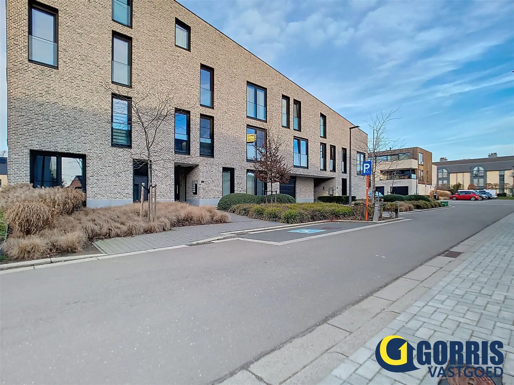 Prachtig nieuwbouwappartement met 2 slaapkamers op topligging in Heist-op-den-Berg foto {{pictureIndex}}
