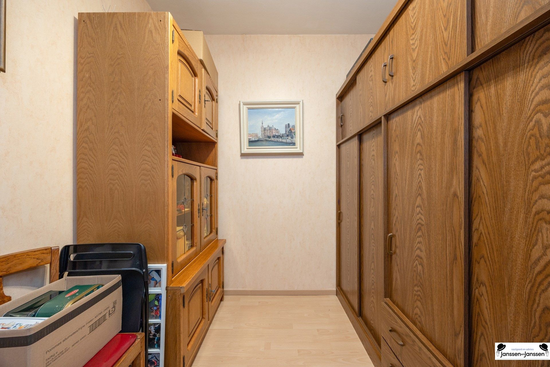 Zeer goed onderhouden appartement met dubbele garage op toplocatie in Schoten! foto 13