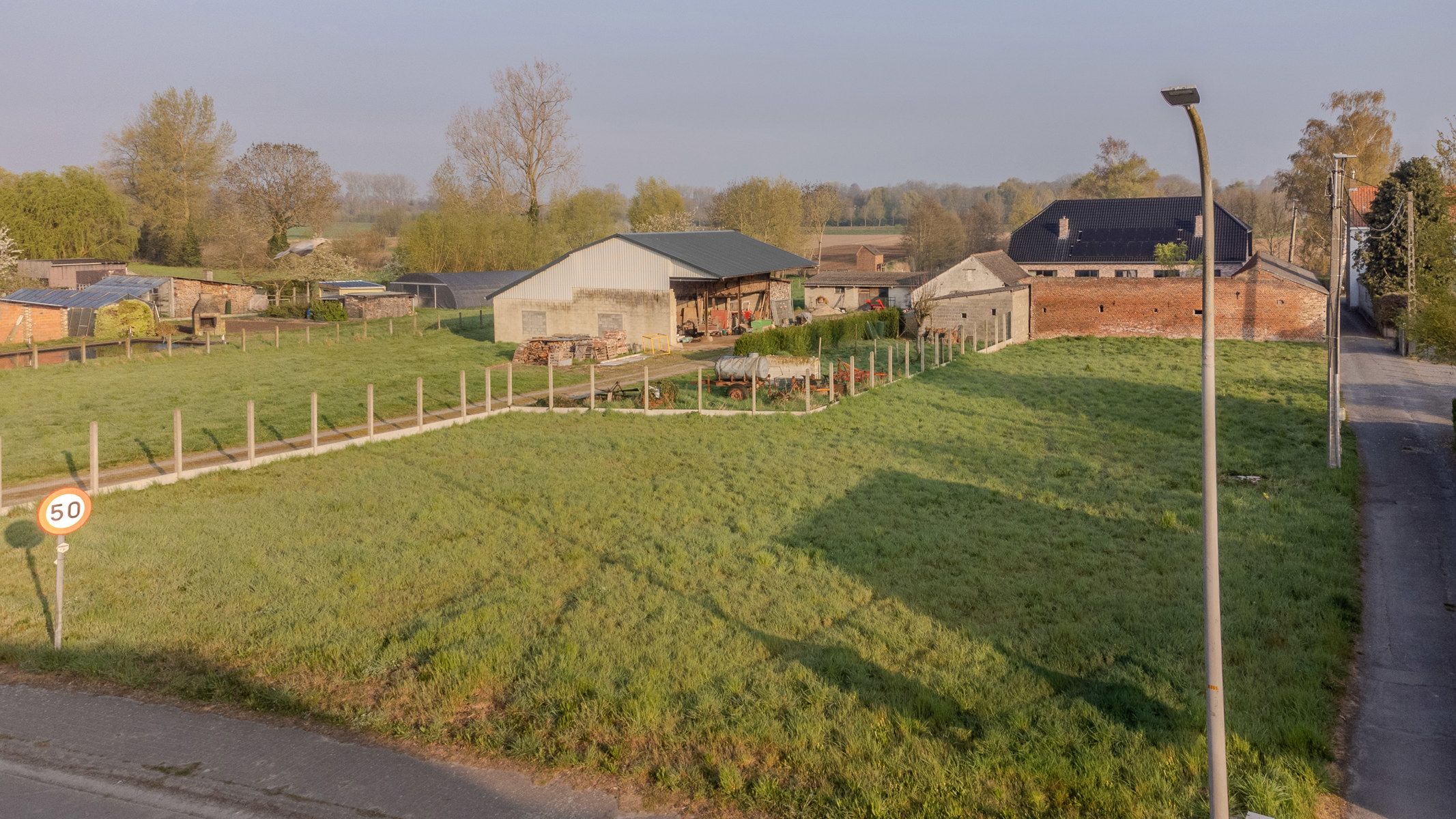 Te koop: bouwgrond op rustige ligging voor open bebouwing foto 2