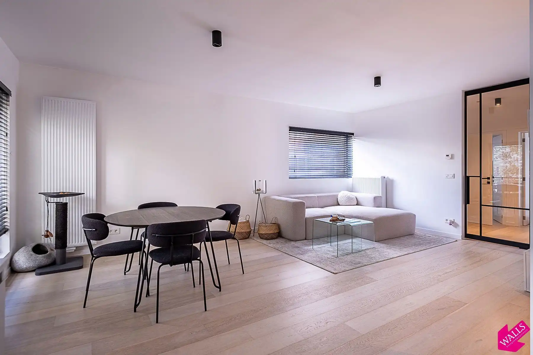 Luxueus afgewerkt en instapklaar appartement foto 3