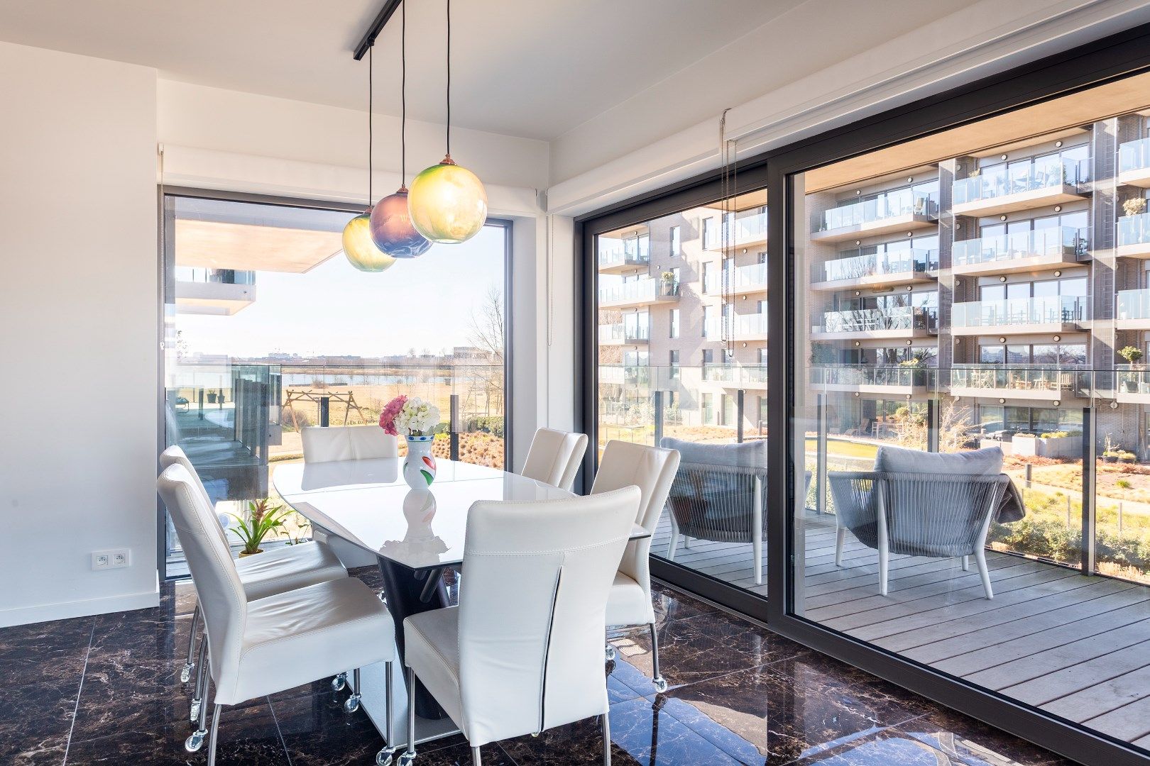 Luxueus nieuwbouw appartement met zicht op het Galgenweel foto 6