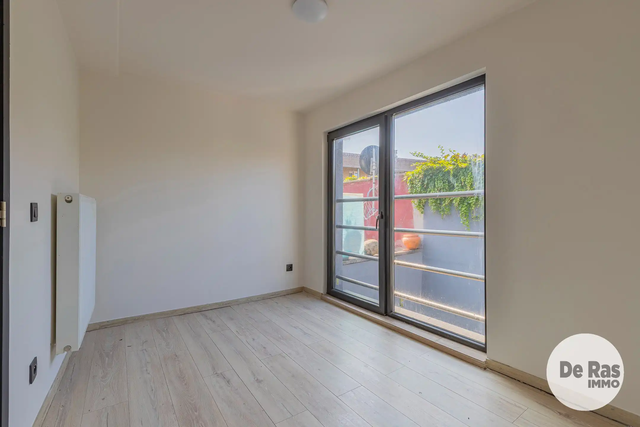 GENT - Instapklare woning met 4 slaapkamers en terras foto 10