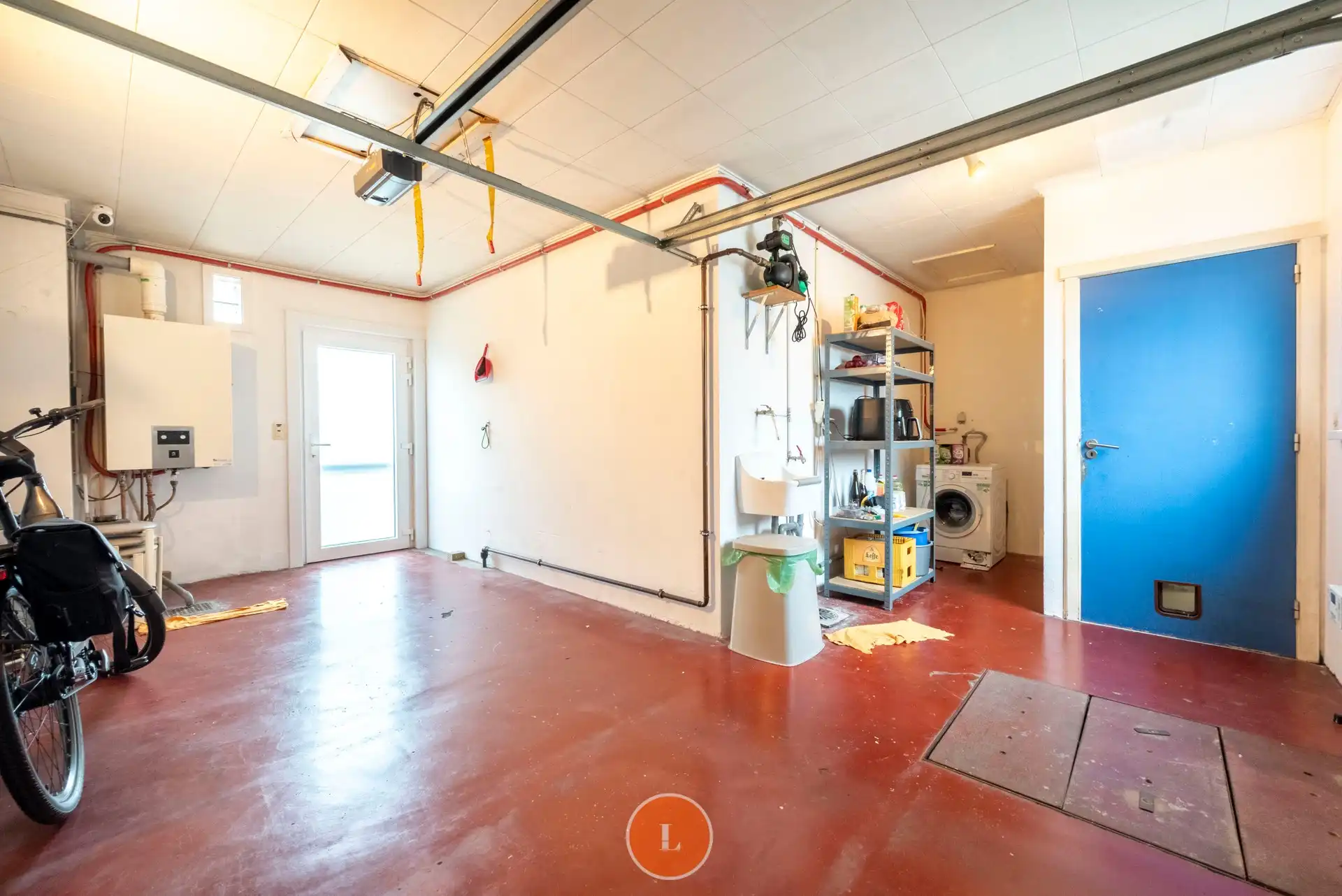 Gelijkvloerse woning in rustige residentiële wijk. foto 16