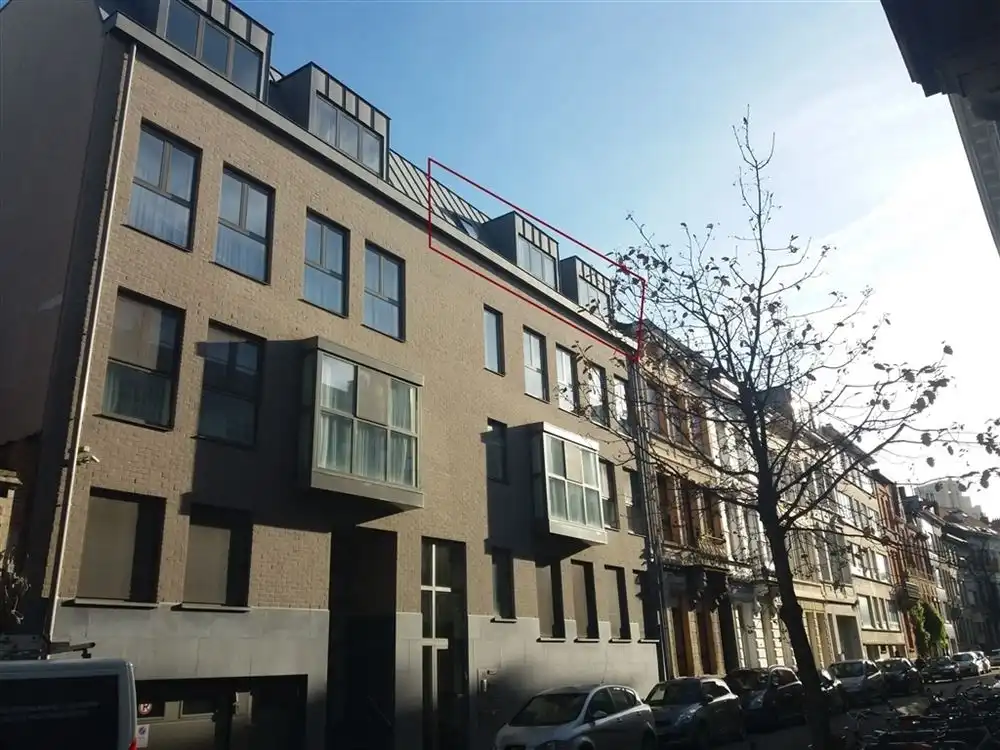 Ruim appartement met terras foto 2