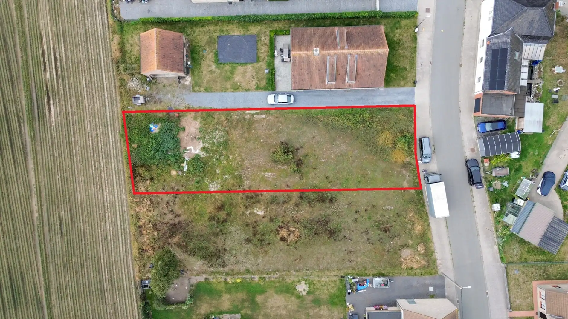 Mooi gelegen perceel bouwgrond voor open bebouwing, 804 m², Bovekerke.  foto 4