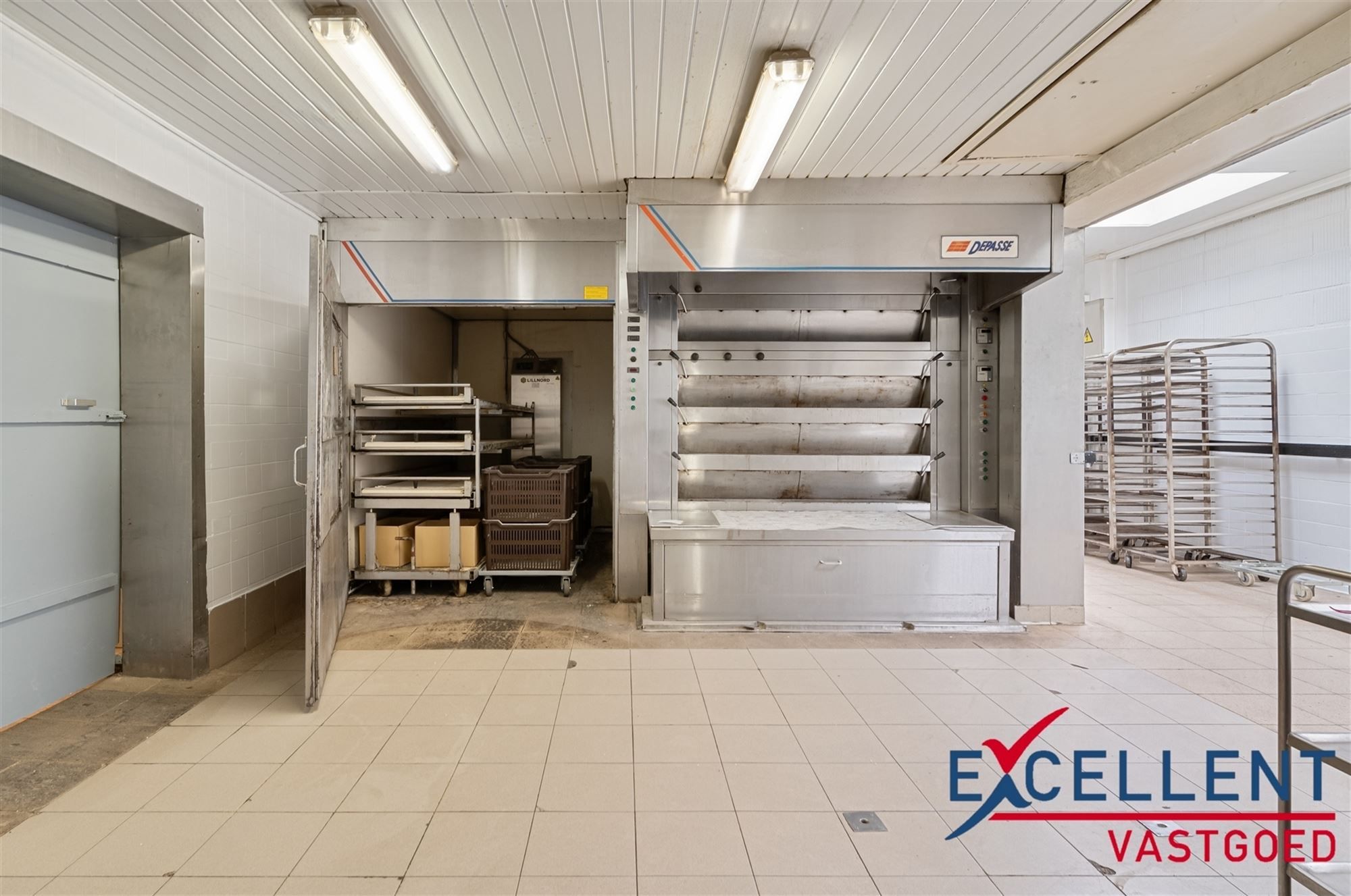 Uniek handelspand met ruime woonst foto 3