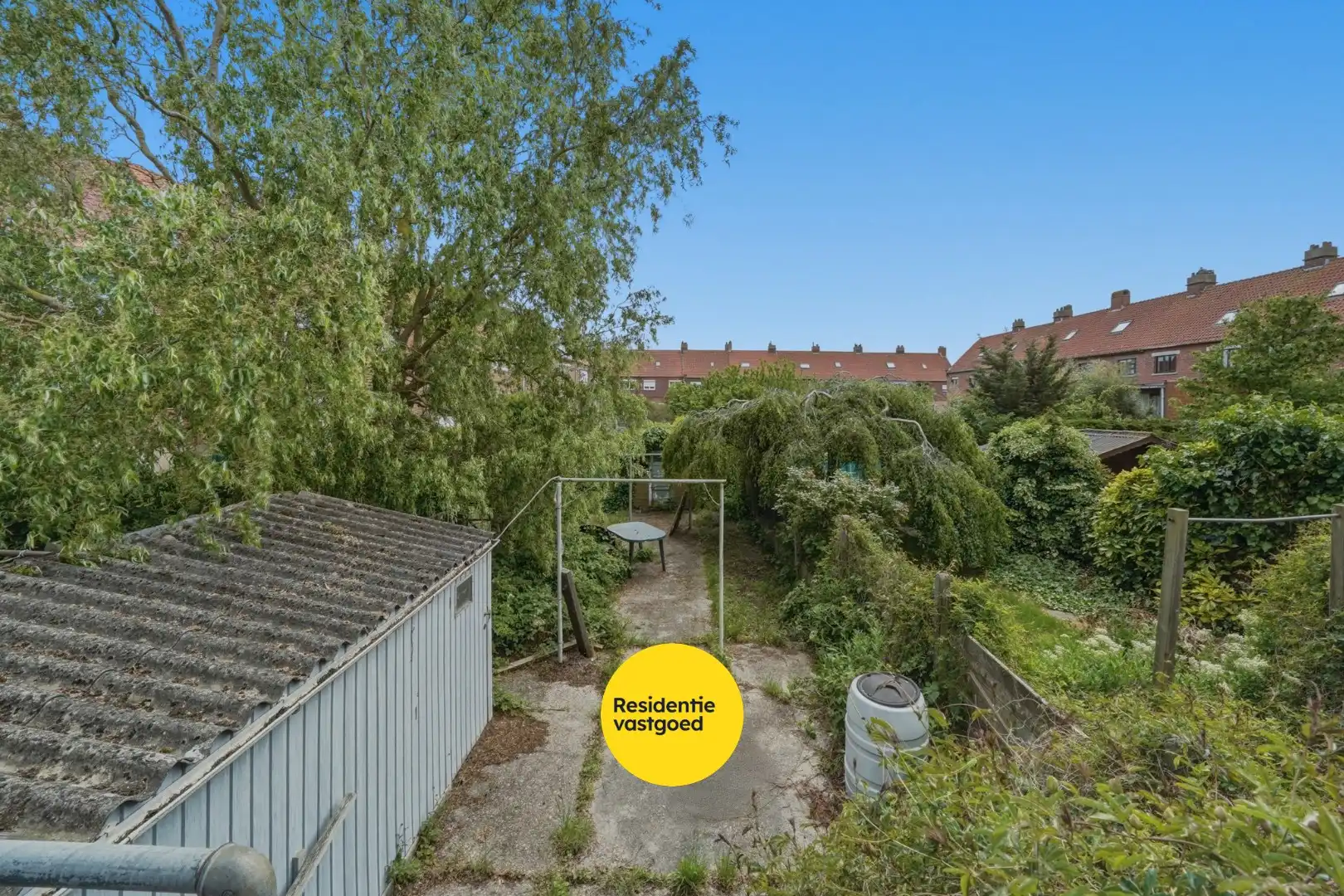 Te renoveren woning met garage en tuin in de Vuurtorenwijk te Oostende foto 4