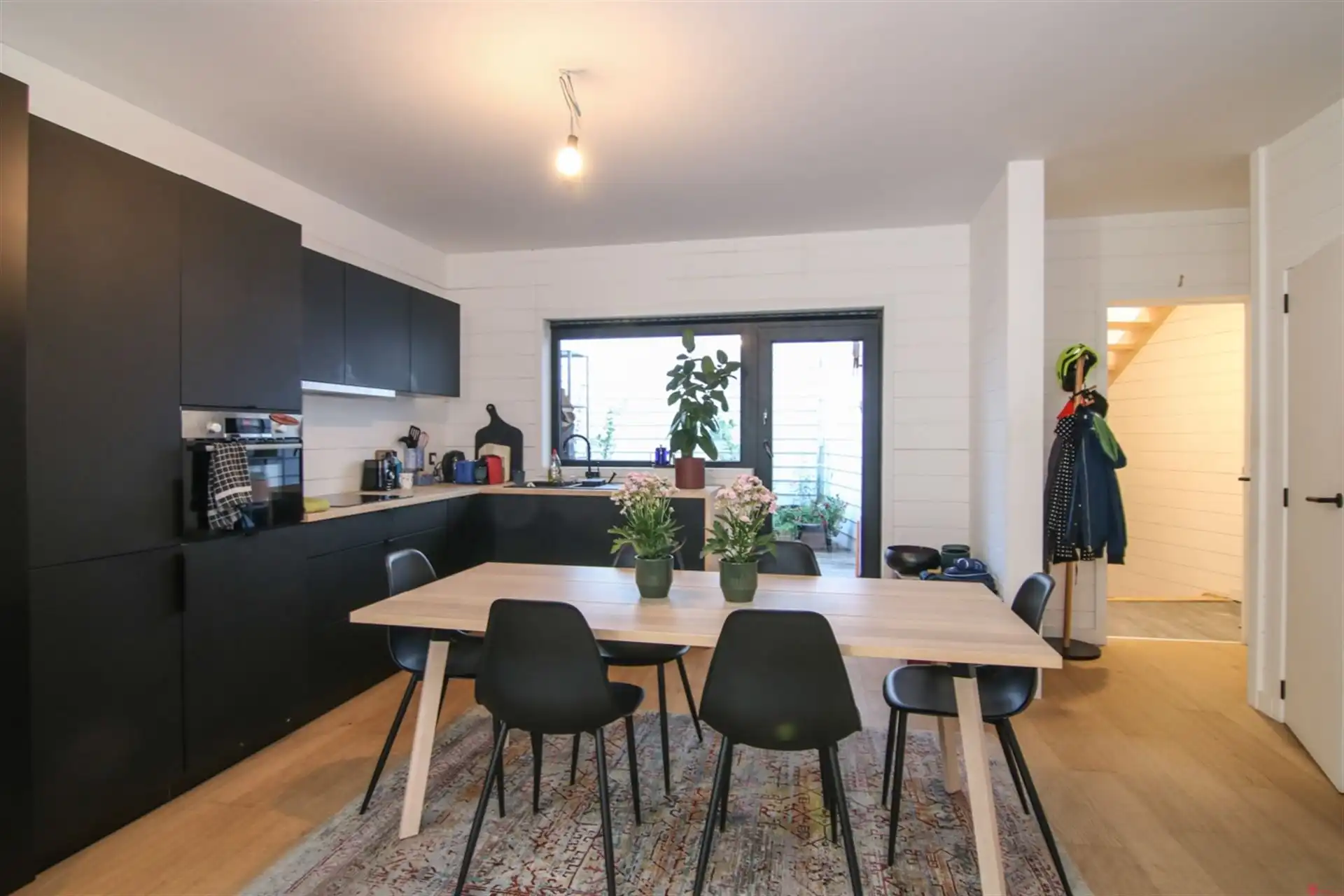 Recent vernieuwd appartement foto 4
