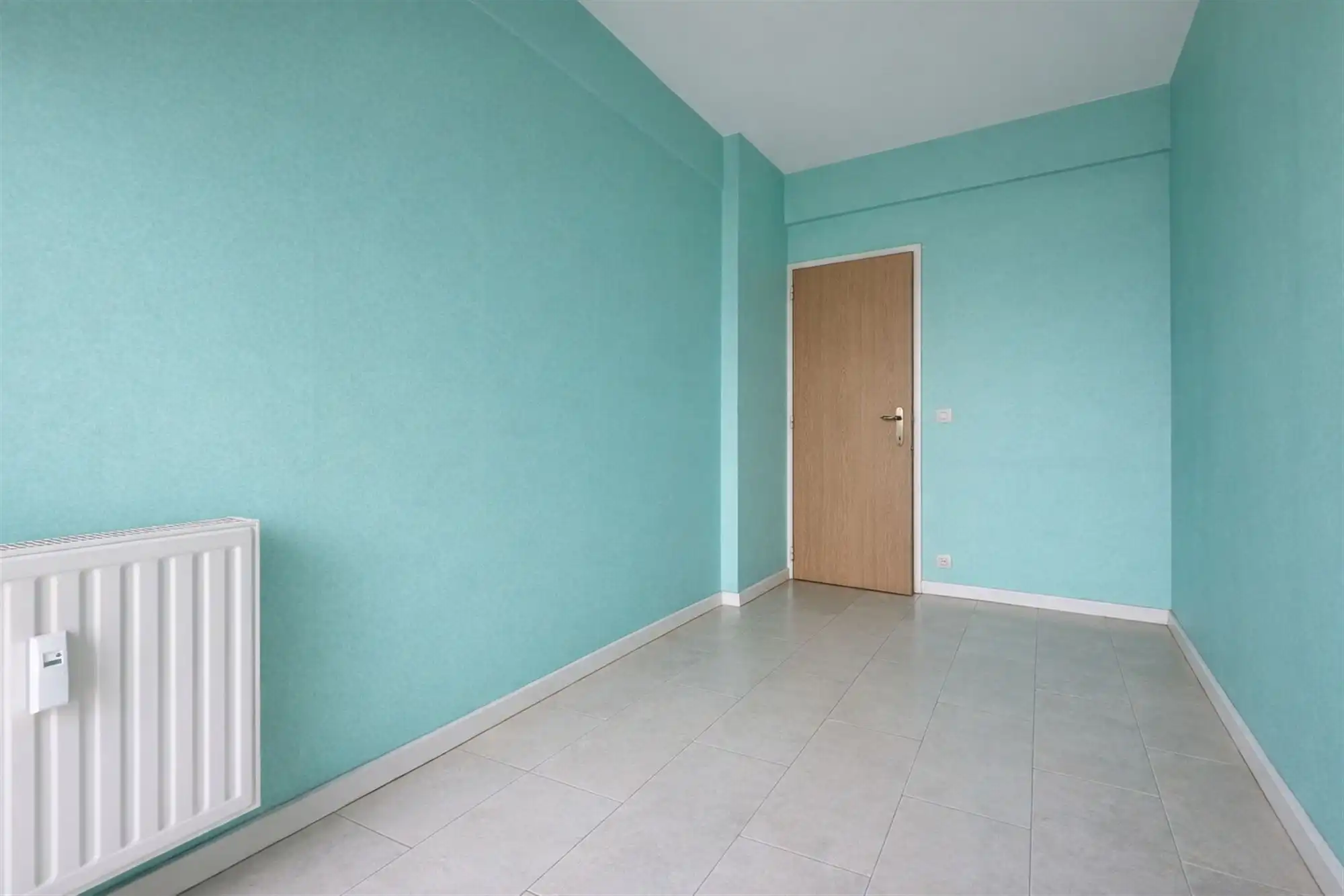 Appartement met 2 slaapkamers, terras + parking mogelijk foto 16