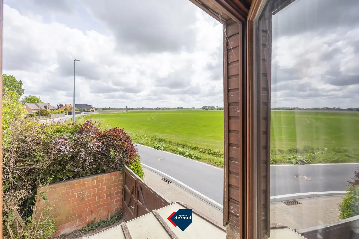 LANDELIJKE HALFOPEN BEBOUWING MET OPEN ZICHT foto 18