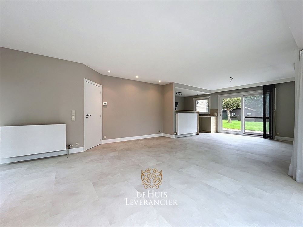 Instapklare, gerenoveerde villa in het hart van Kontich waar rust en comfort gegarandeerd worden foto 7