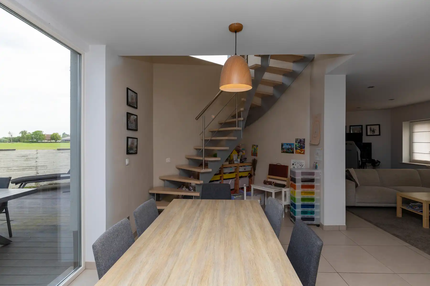 Toffe woning met 2 slaapkamers, bureau en garage foto 7