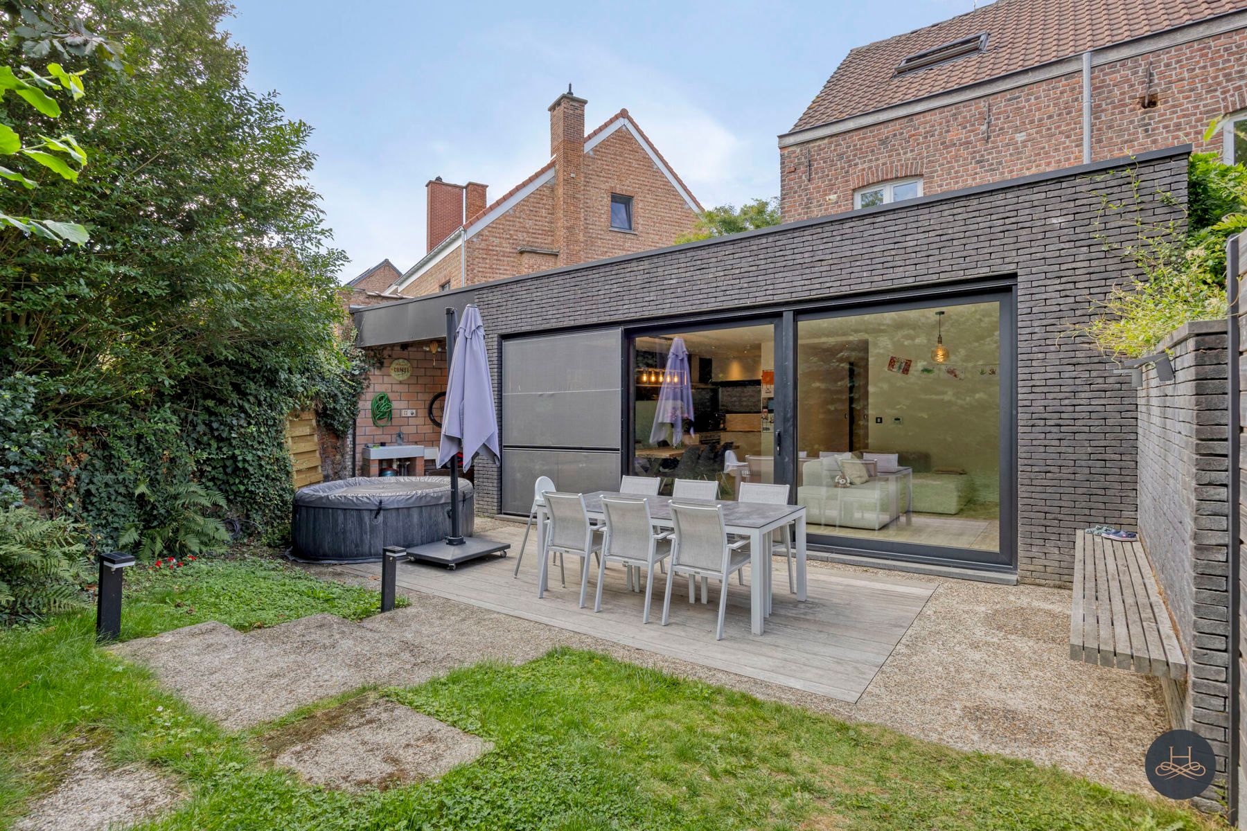 Charmante halfopen woning met karakter en grote tuin  foto 7