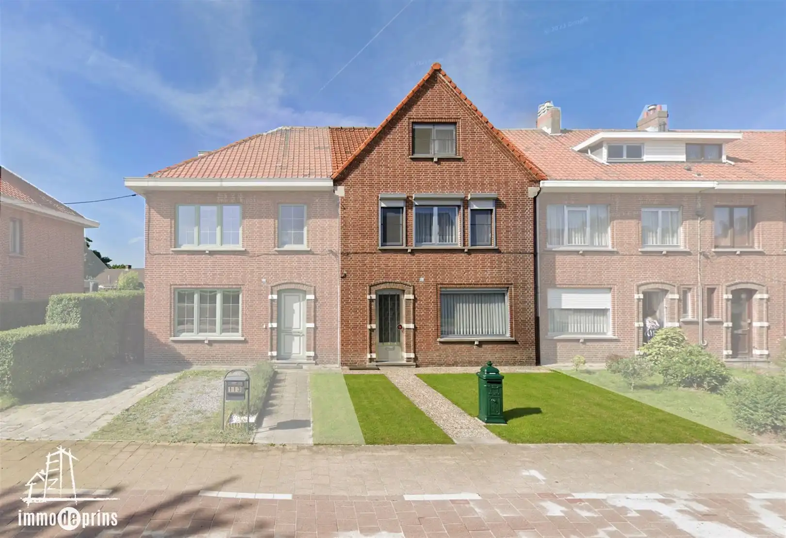 Hoofdfoto van de publicatie: Woning met garage