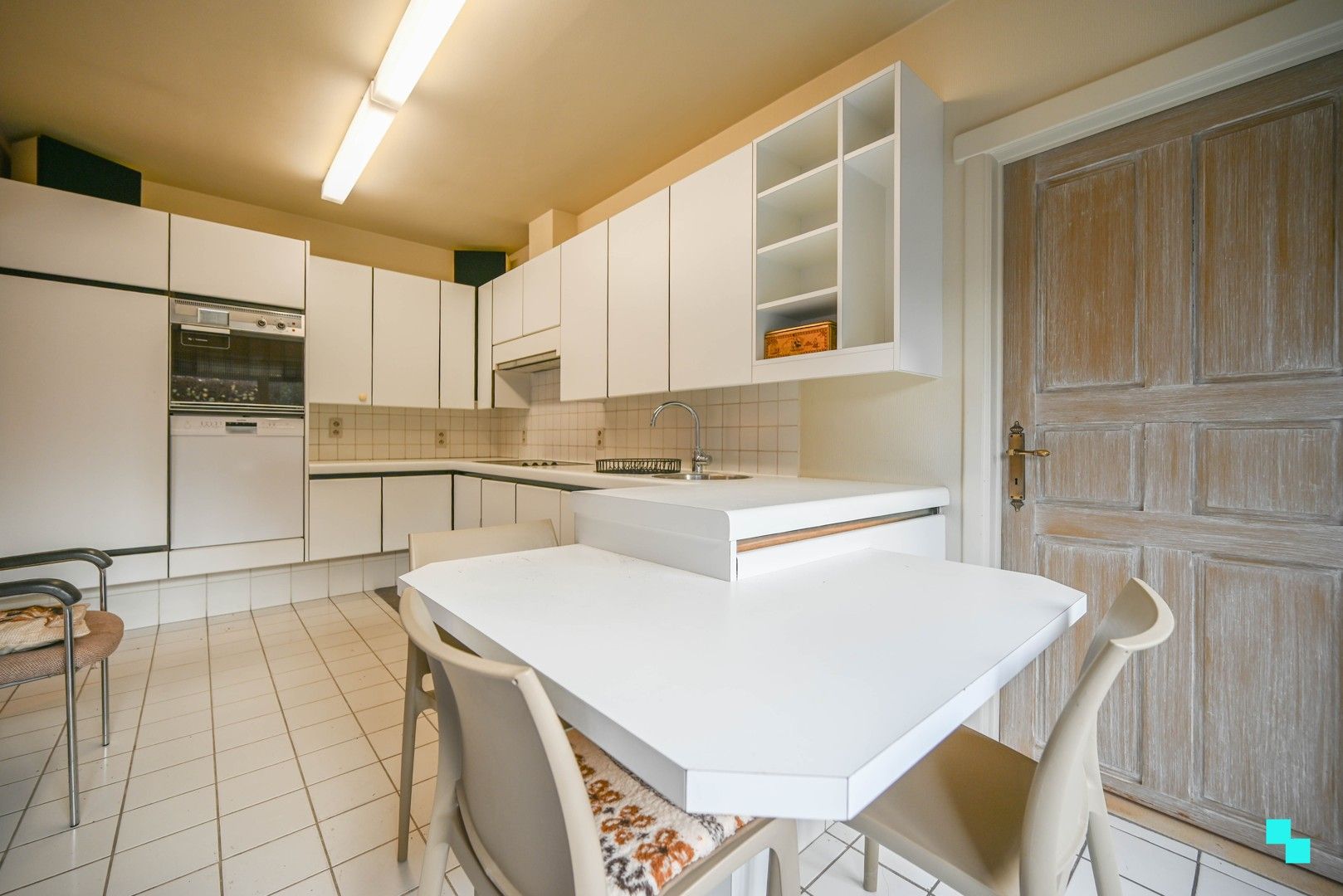 Bungalow met tuin in Harelbeke foto 10