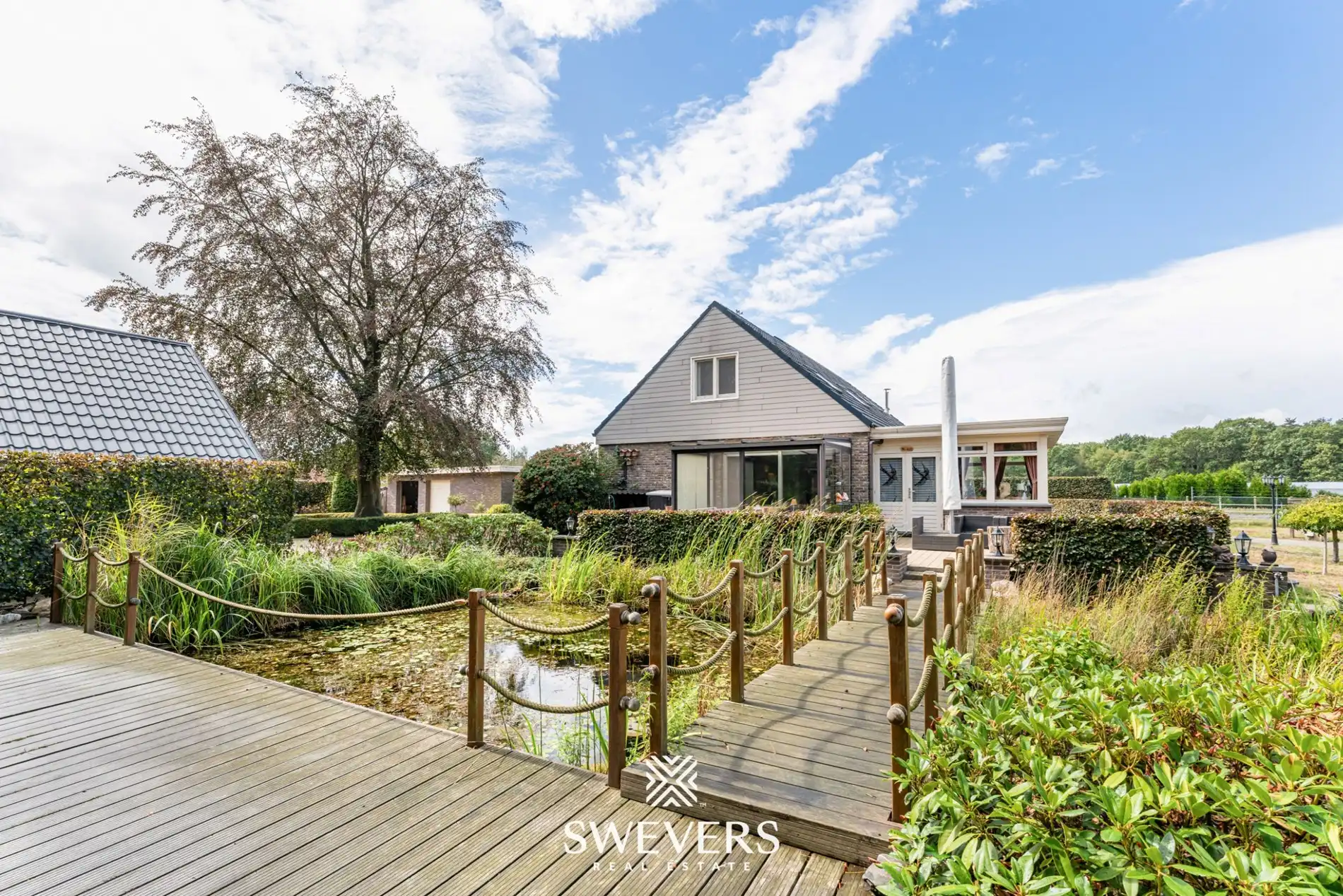 Charmant gerenoveerde hoeve op een uitzonderlijk privédomein foto 2