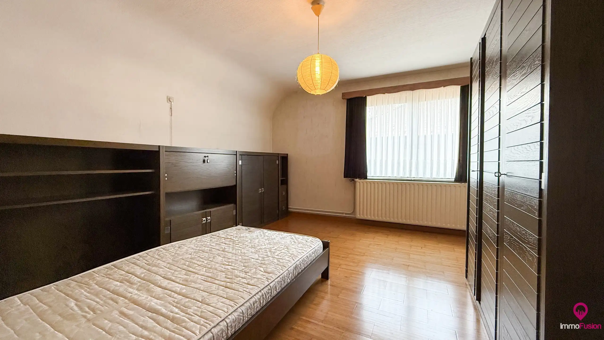 Rustig gelegen gezinswoning met 3 slpks en ruim perceel! foto 21