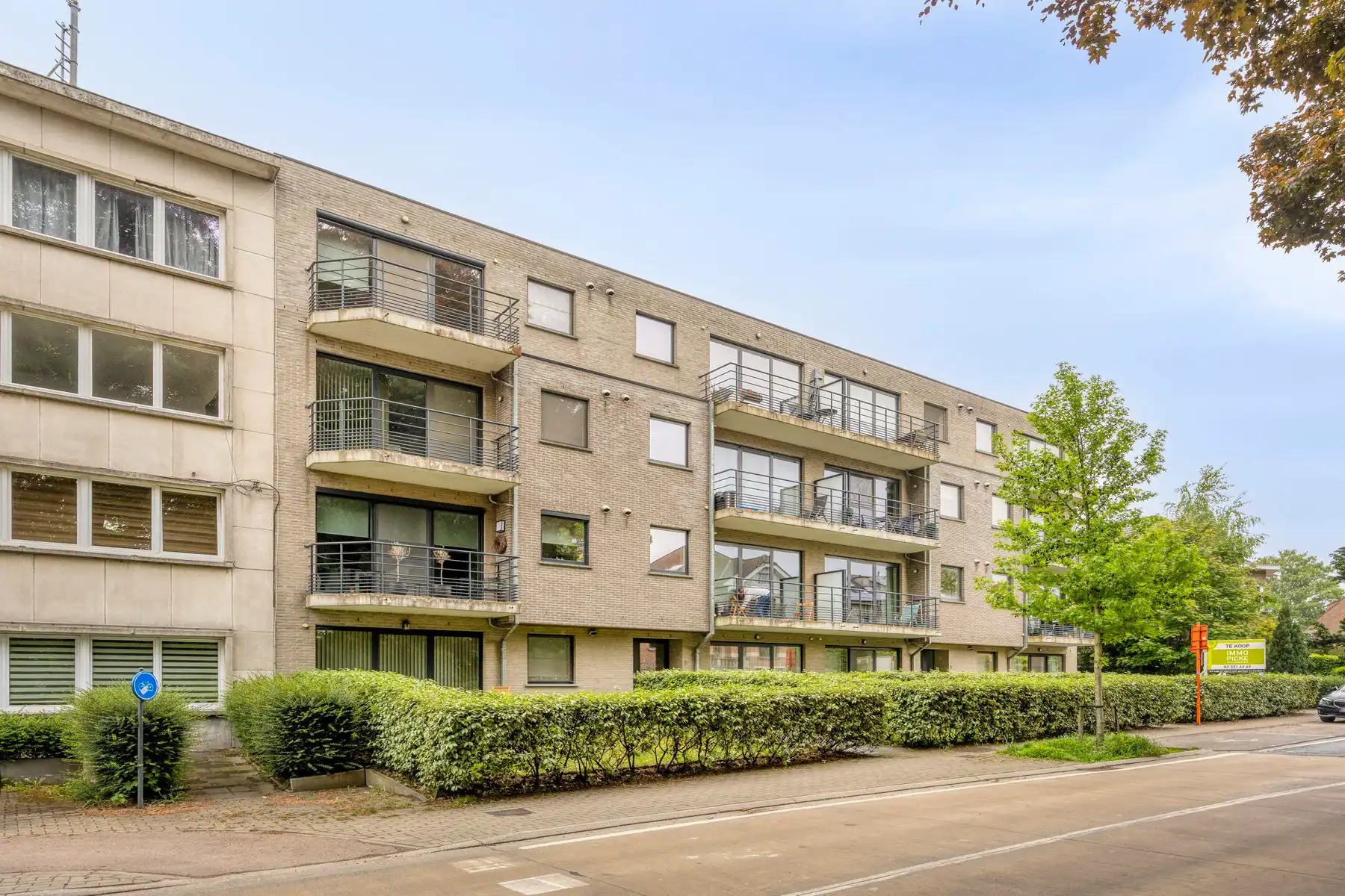 Gunstig gelijkvloers-appartement met tuin, 2 slpks en garage foto 2