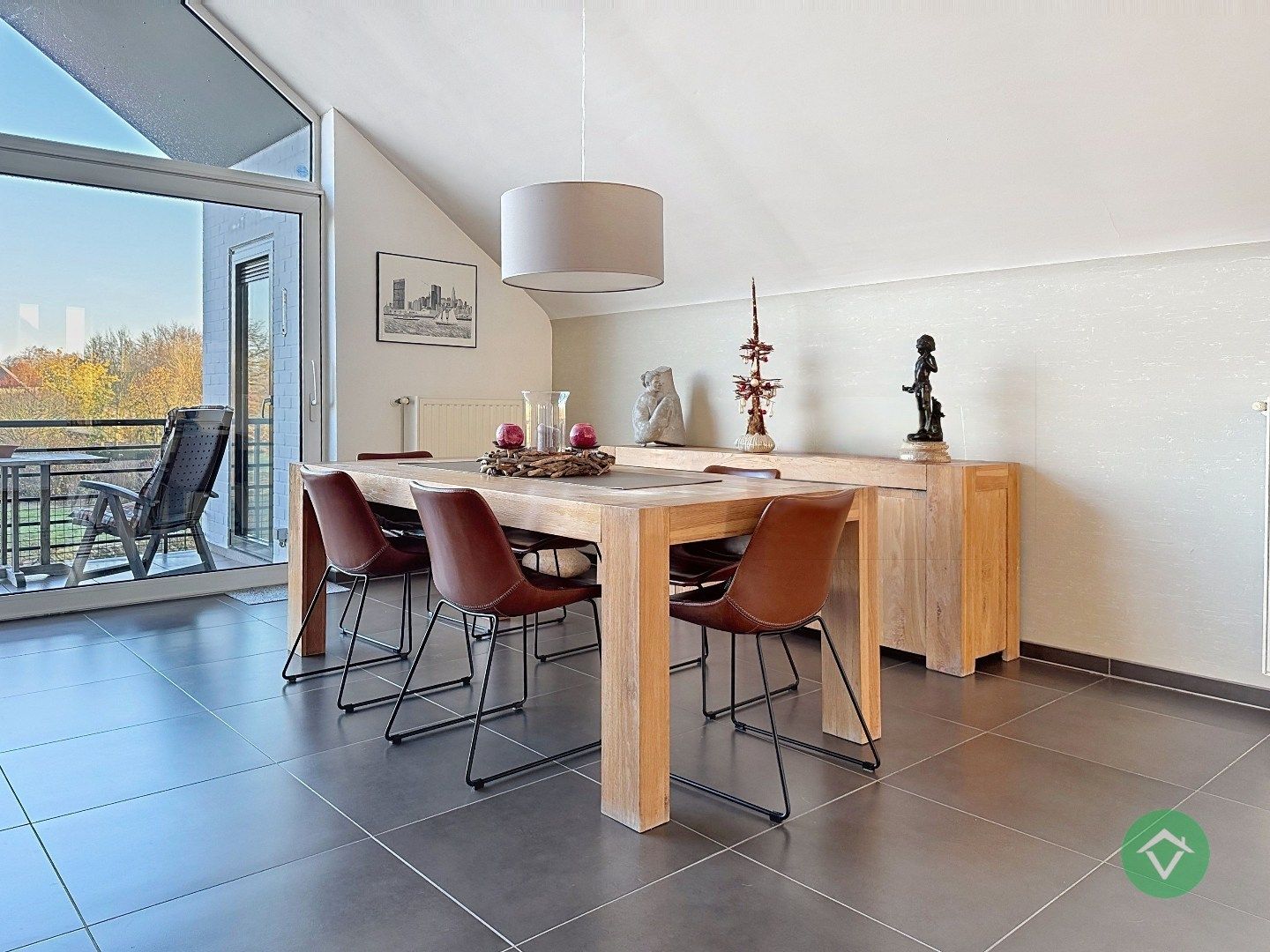 Luxe villa-appartement met dubbele garage en prachtig uitzicht in Koekelare foto 4