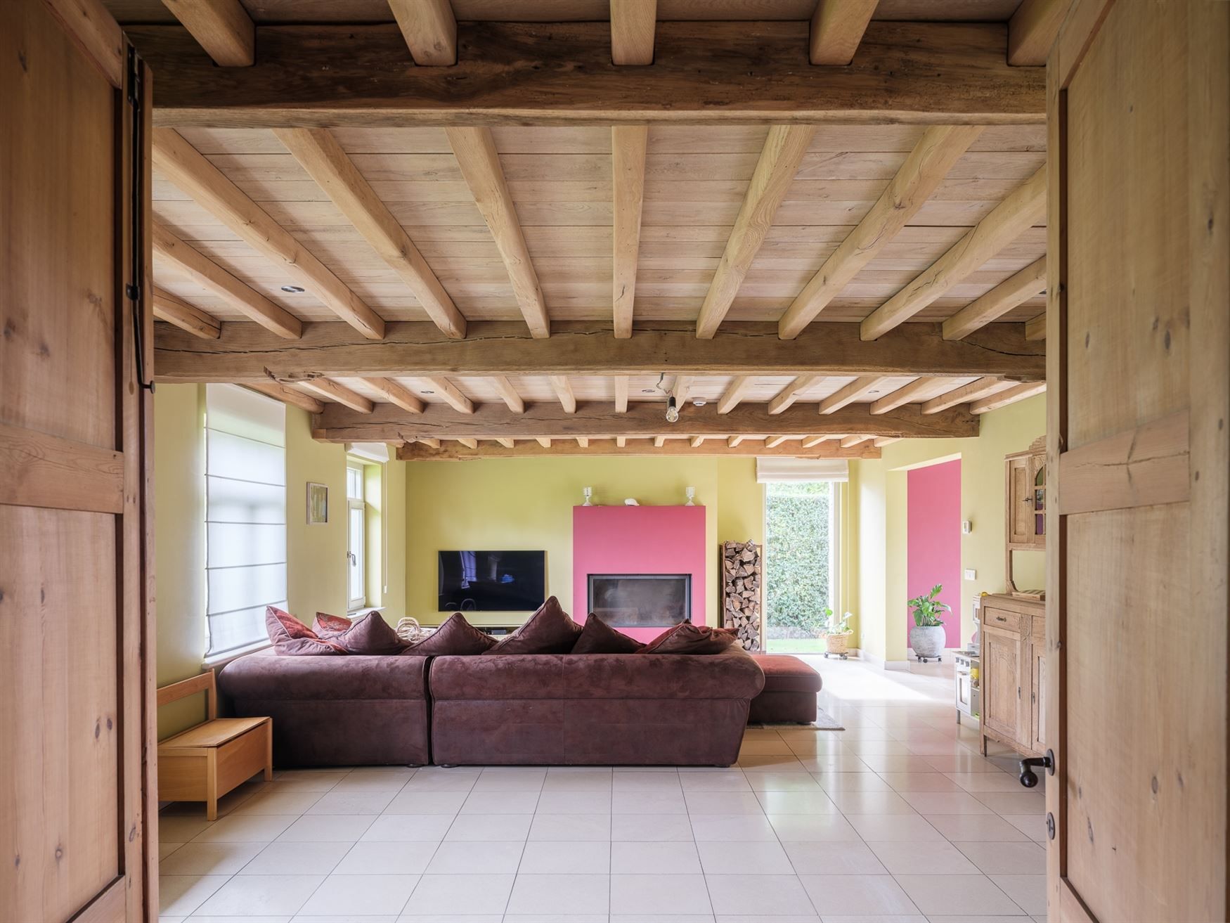 Authentieke charme en duurzame kwaliteit te Lievegem. foto 11