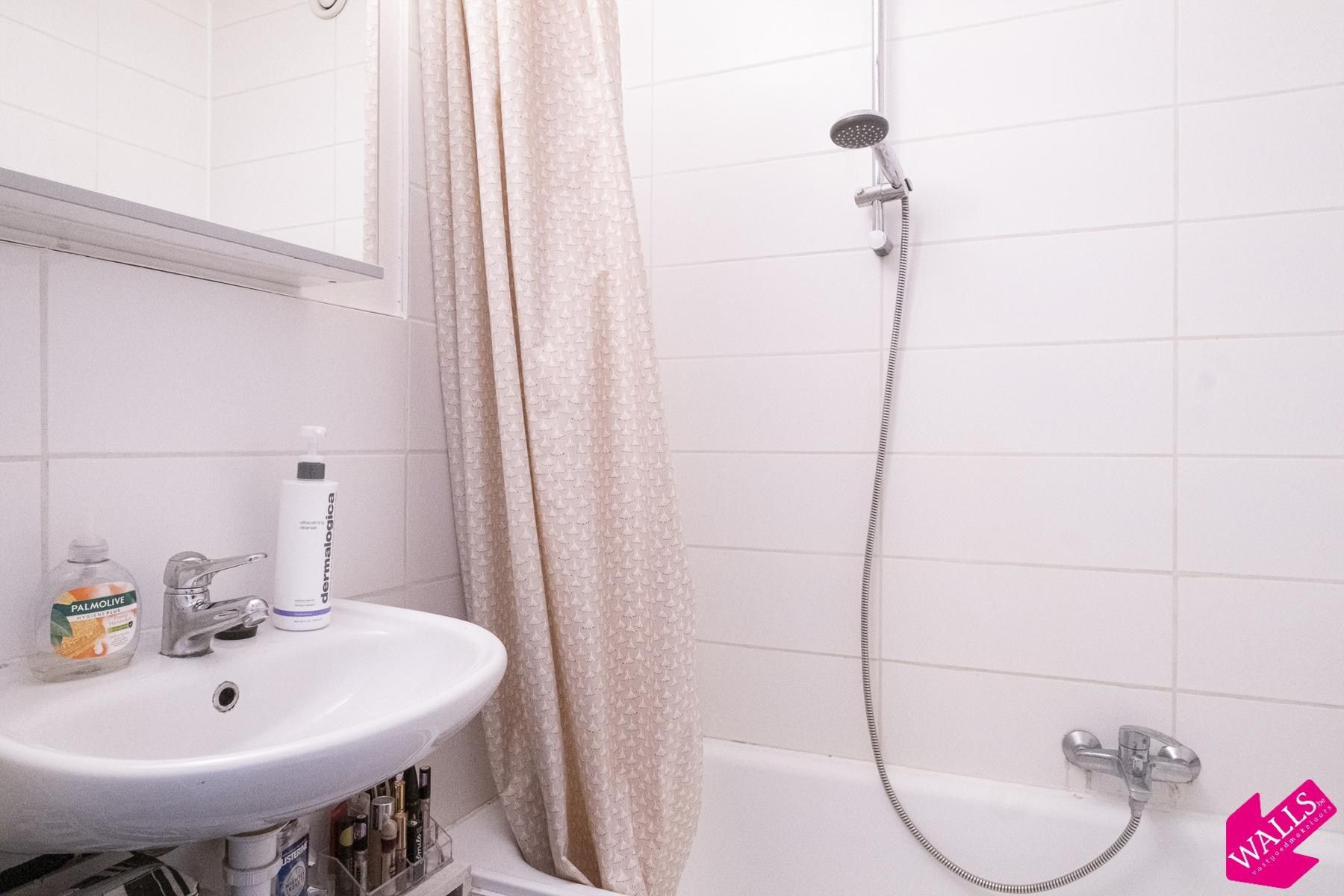 Lichtrijke studio aan Theaterplein! foto 10