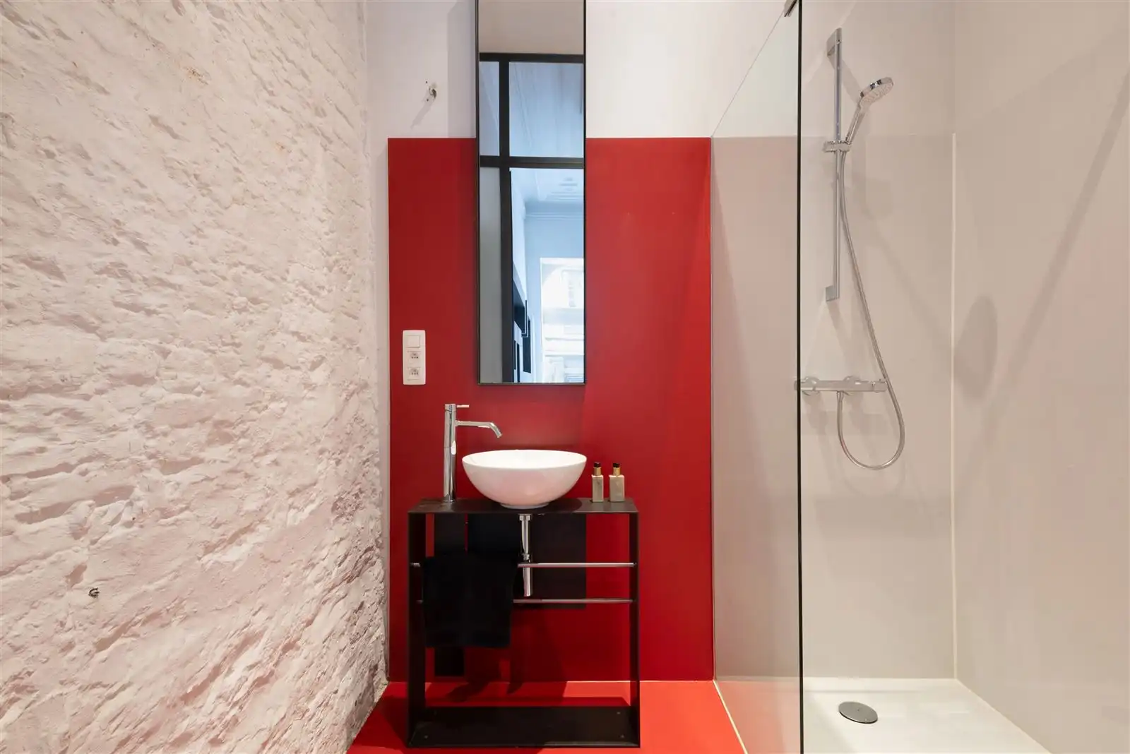 Unieke handelsruimte met studio in het centrum van Gent! foto 5