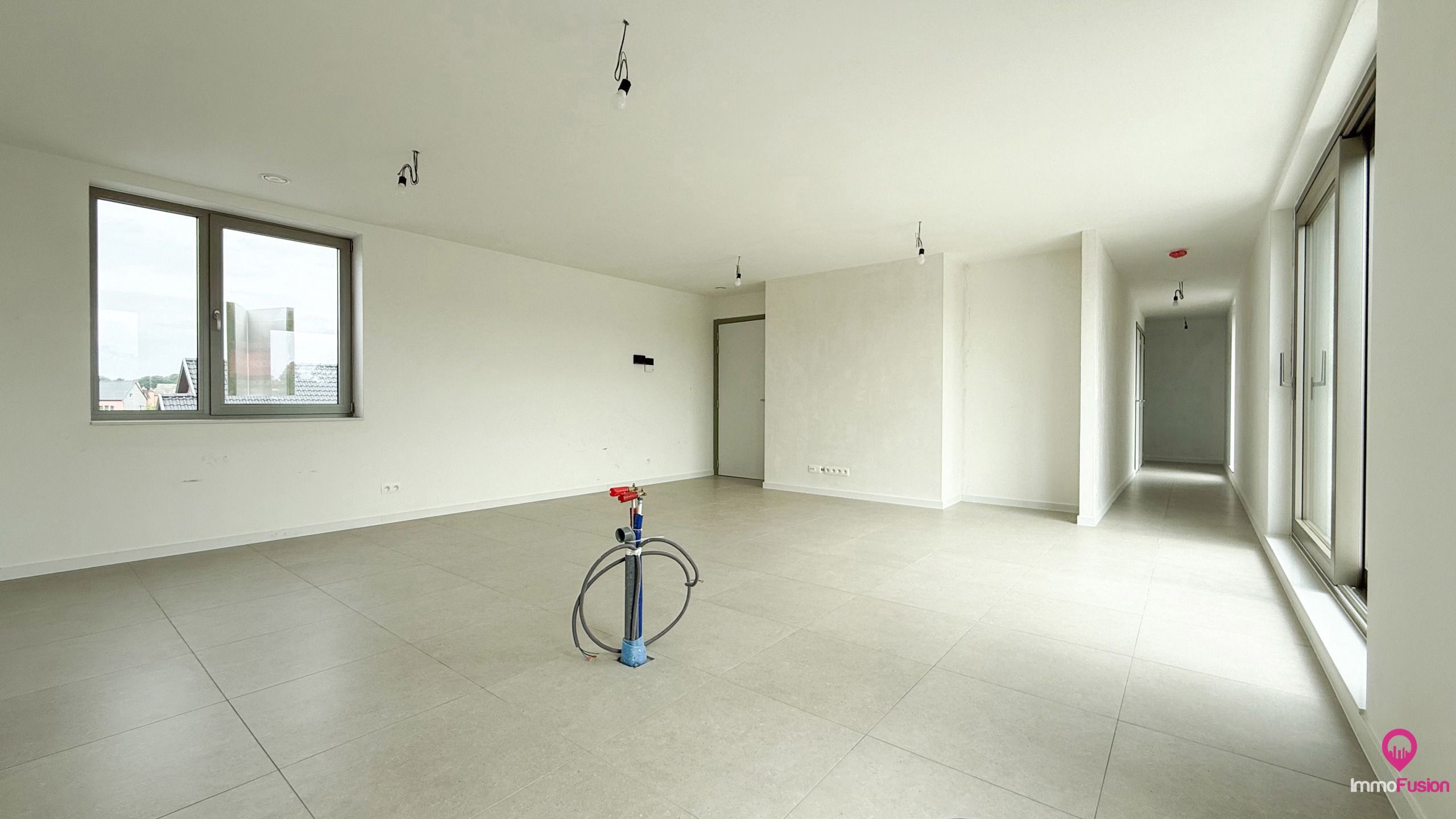 Prachtig penthouse met 1 slaapkamer en fenomenaal uitzicht!  foto 3