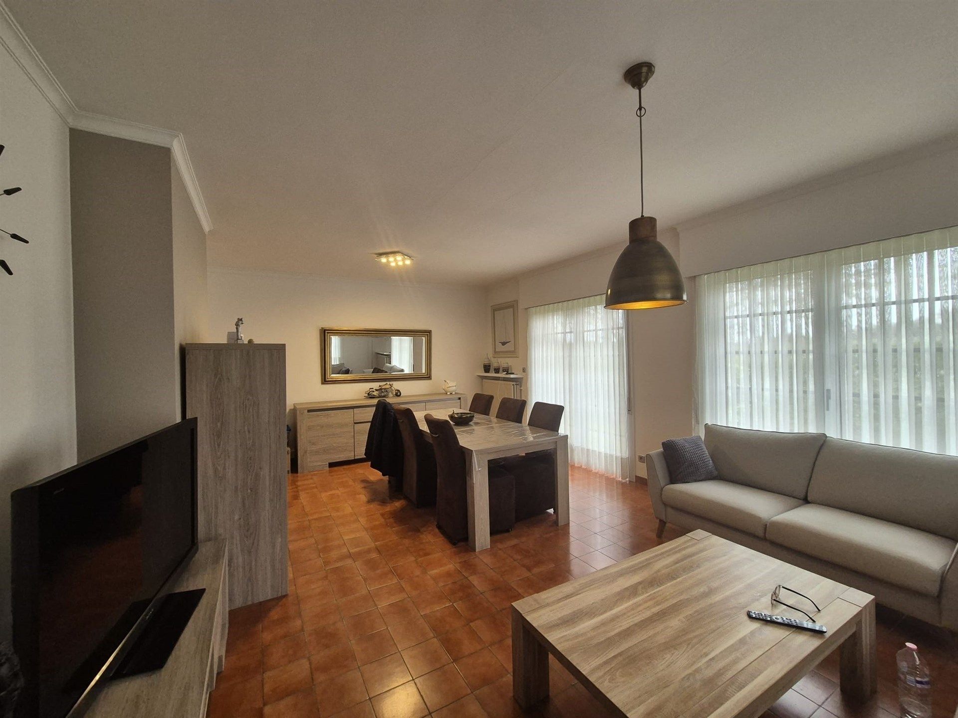Gunstig gelegen gezellige bungalow met 3 slaapkamers. foto 3