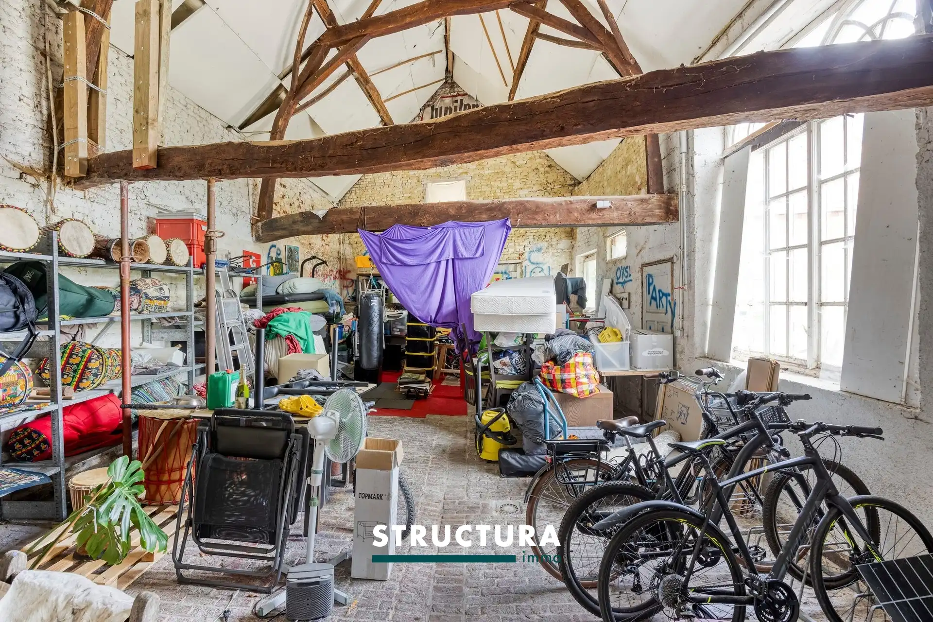 Handelswoning met potentieel tot woonst foto 6