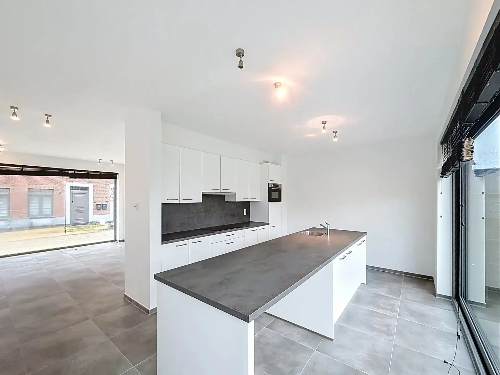 Energiezuinige woning met 3 slaapkamers en tuin. foto 6