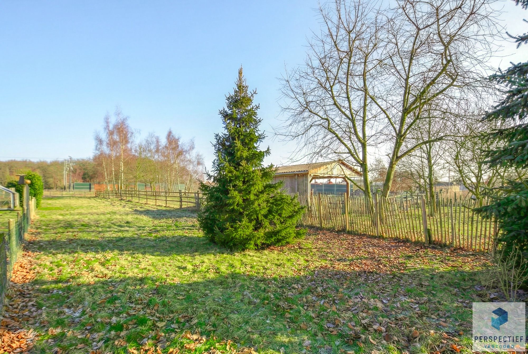 BEZOEKMOMENT ZATERDAG 17/01 VAN 9U TOT 10U30 | Goed onderhouden woning met 3 slpk en GROTE tuin op 1127 m² foto 3