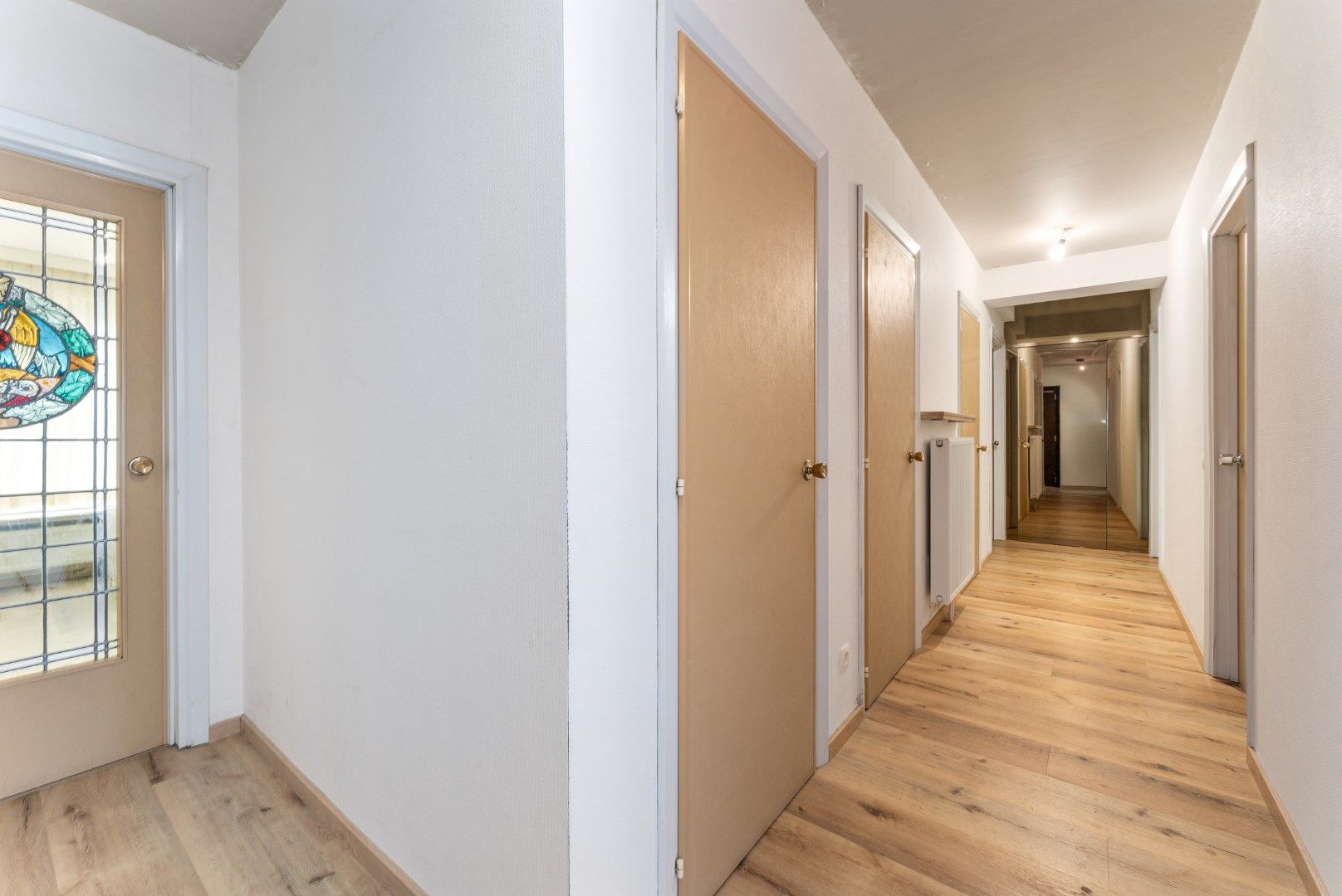 Gerenoveerde penthouse met prachtig terras in Roeselare, 3 slaapkamers, EPC-waarde 258.00, energielabel C, 1 badkamer, 1 parkeerplaats foto 10