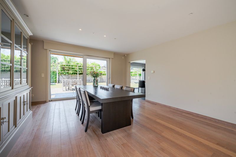 Roeselare : Exclusieve villa in rustige wijk De Gotelaar – 300 m² pure luxe op 657 m² grond foto 3