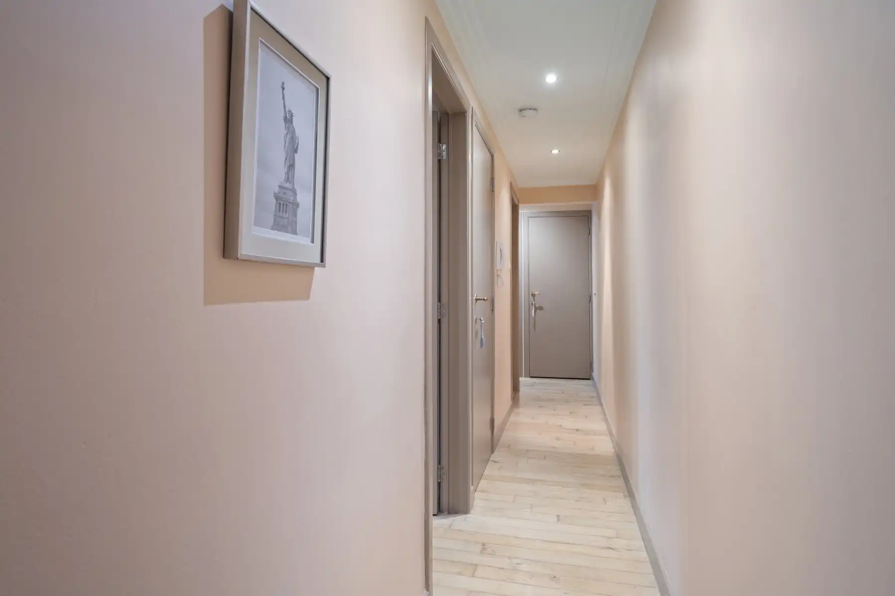 Instapklaar appartement in hartje Oostende foto 6