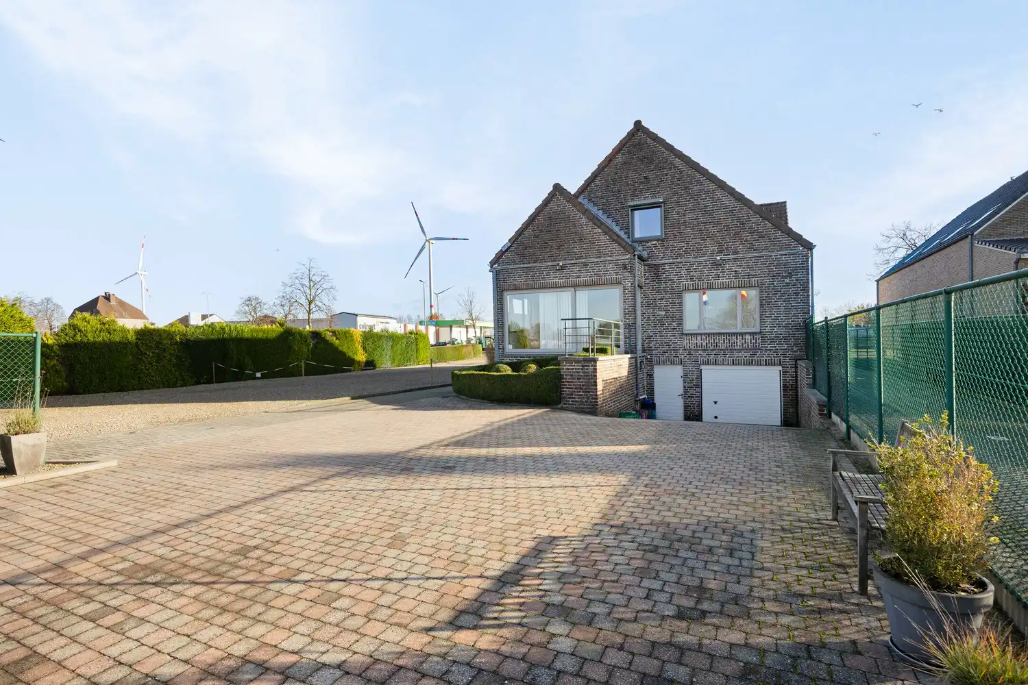 Handelspand met woonst op een ruim perceel van circa 37a 97 ca (mogelijks ook interessant als projectgrond) foto 30