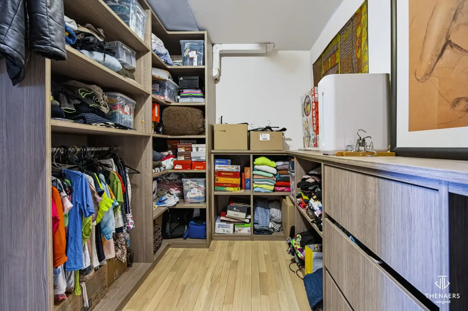 Ruime en karaktervolle woning met 4 slaapkamers, 2 badkamers en prachtige tuin – optioneel met achterliggende weide. foto 31