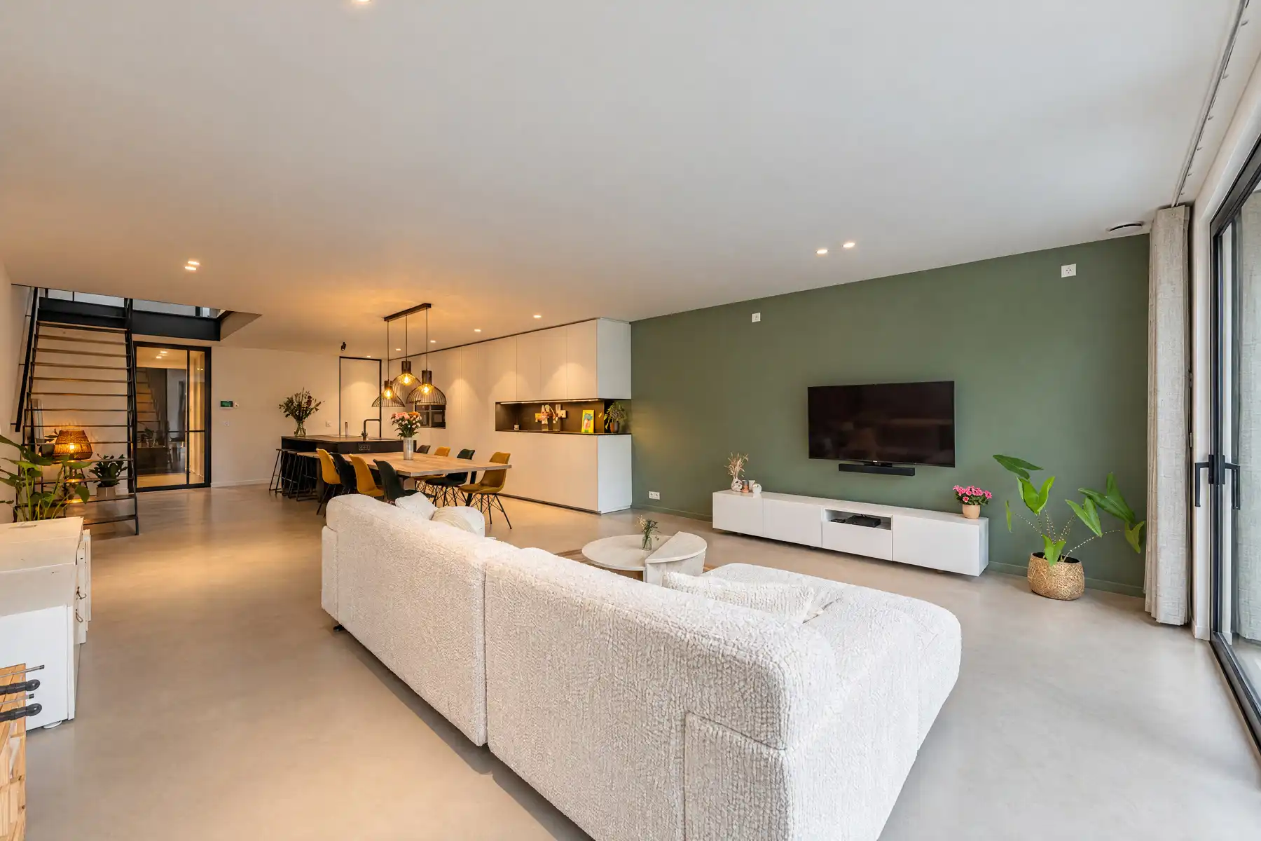 ARCHITECTURALE BEN-WONING MET ZUID TUIN OP TOPLOCATIE foto 5