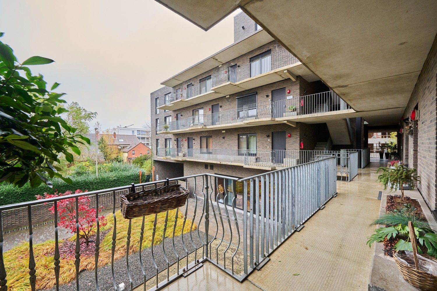 Senioren appartement gelegen op de eerste verdieping met zongericht terras en fijn uitzicht op het stadsplein foto 20