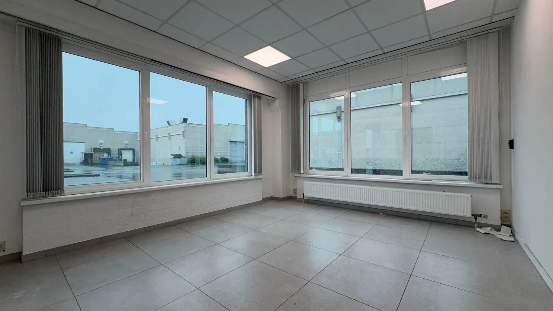Budgetvriendelijke kantoren te huur in haven van Gent foto 10
