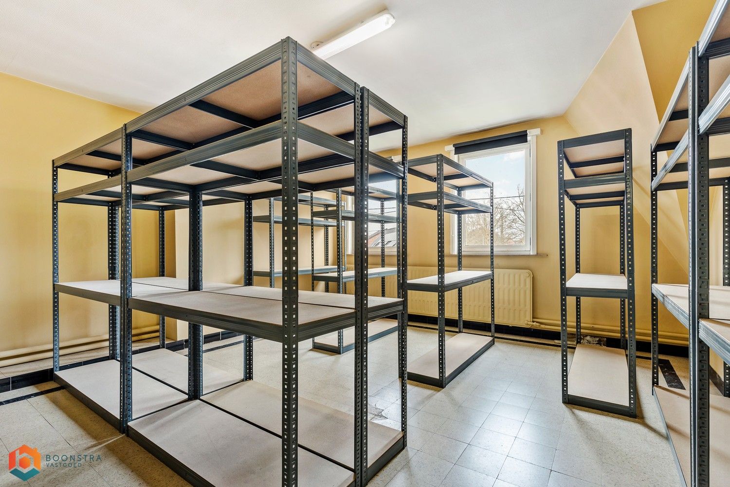 Handelspand op toplocatie met grote visibiliteit en veelzijdige mogelijkheden (1030m2) foto 28