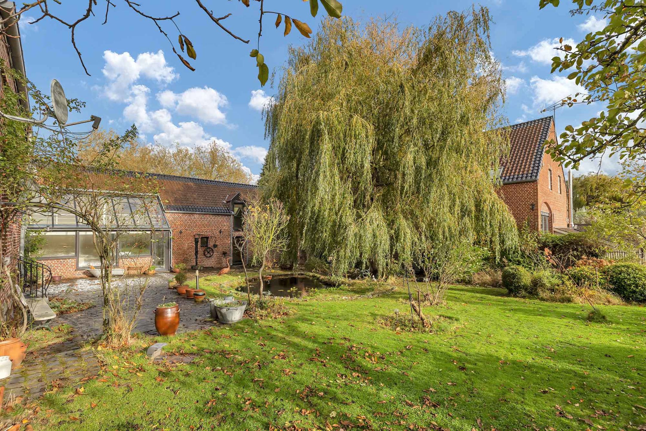 Fantastisch gerenoveerde hoeve met binnenzwembad foto 37