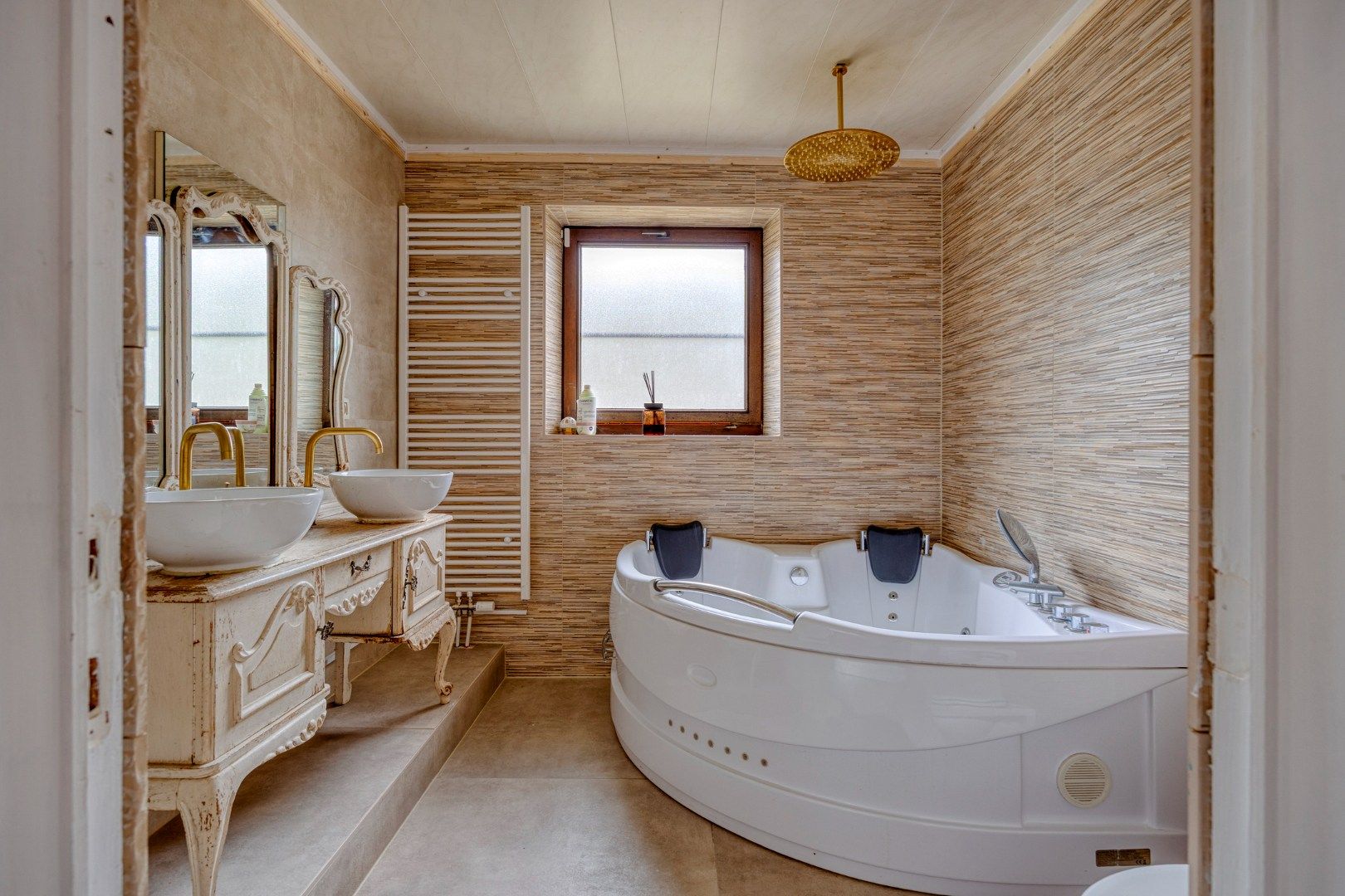 Charmante woning met 3 slpks, zwembad en twee garages in Witgoor (Dessel) ! foto 14