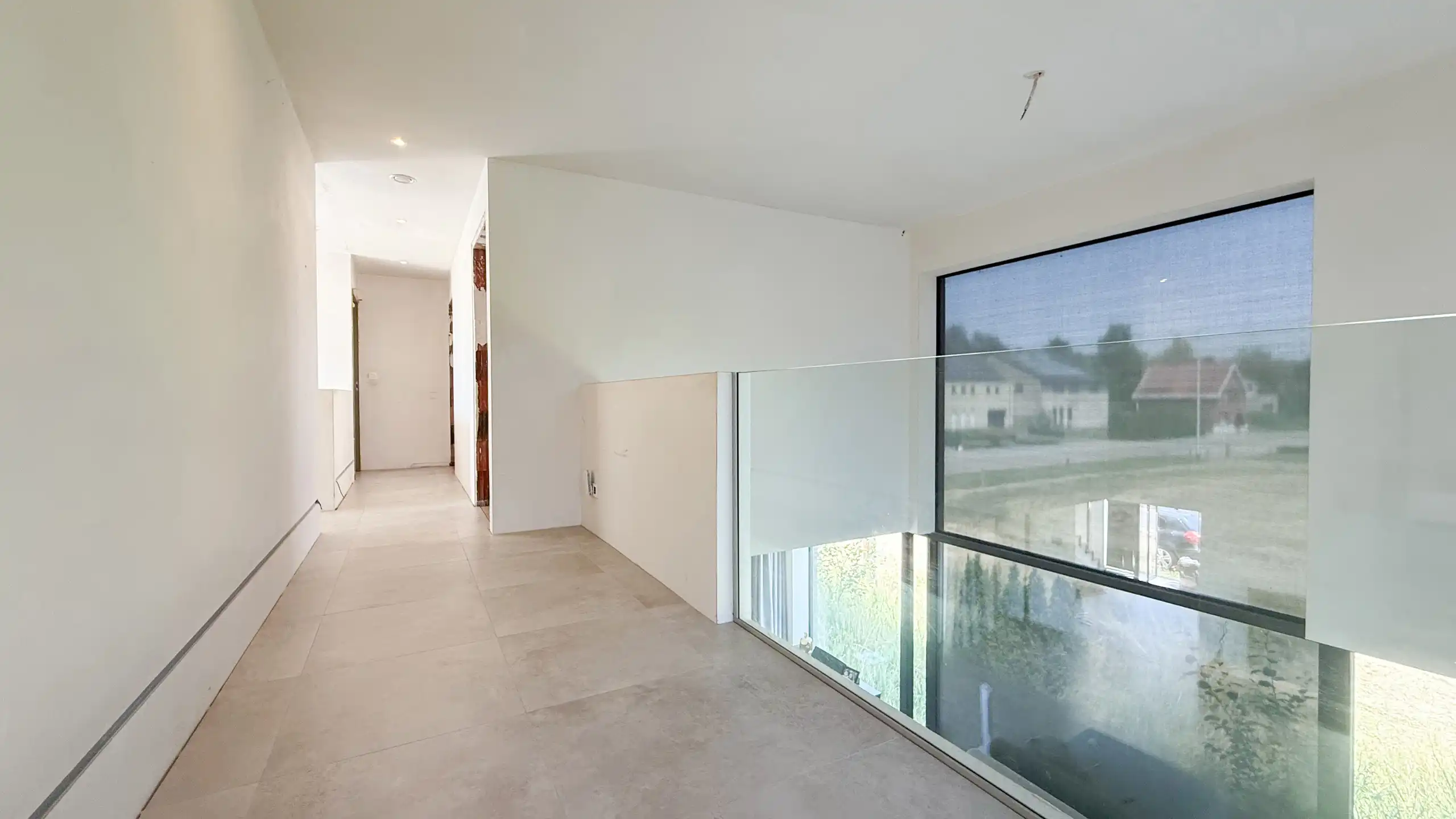 Moderne instapklare woning met 3 slpk op rustige ligging! foto 14