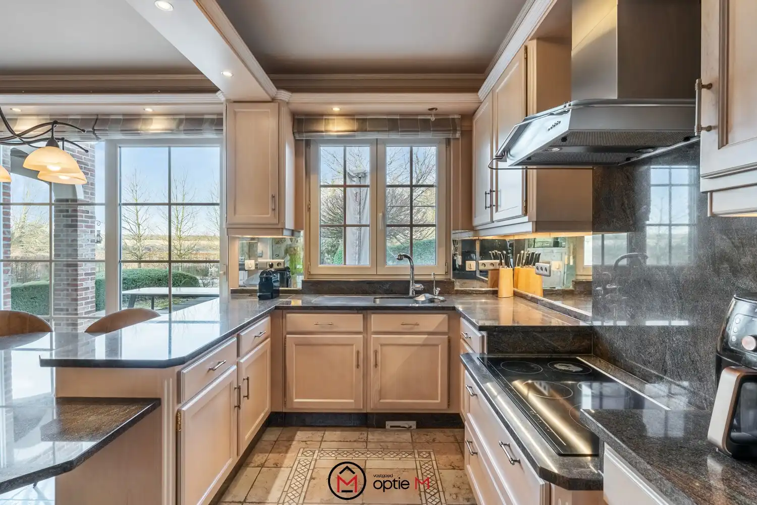 Ruime villa te koop in Glabbeek op een prachtig perceel van 22a96 foto 9