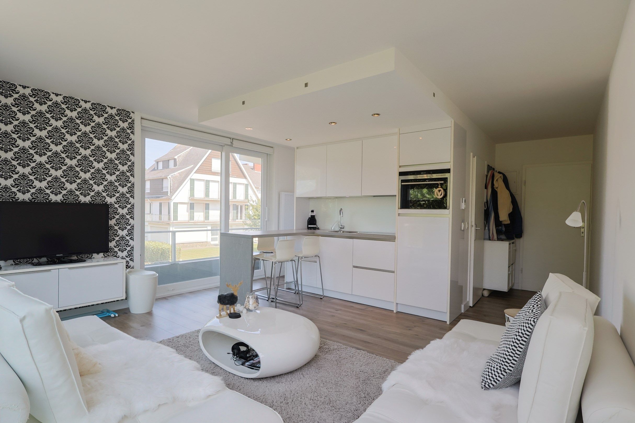 Instapklare studio op toplocatie in Oostduinkerke te koop foto 14