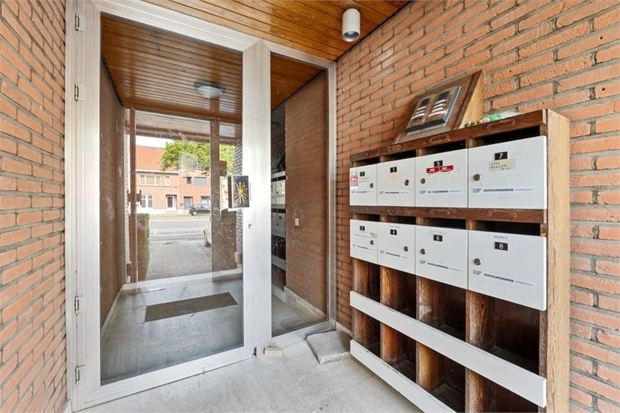 VERHUURD APPARTEMENT MET 2 SLKS IN HASSELT foto 17