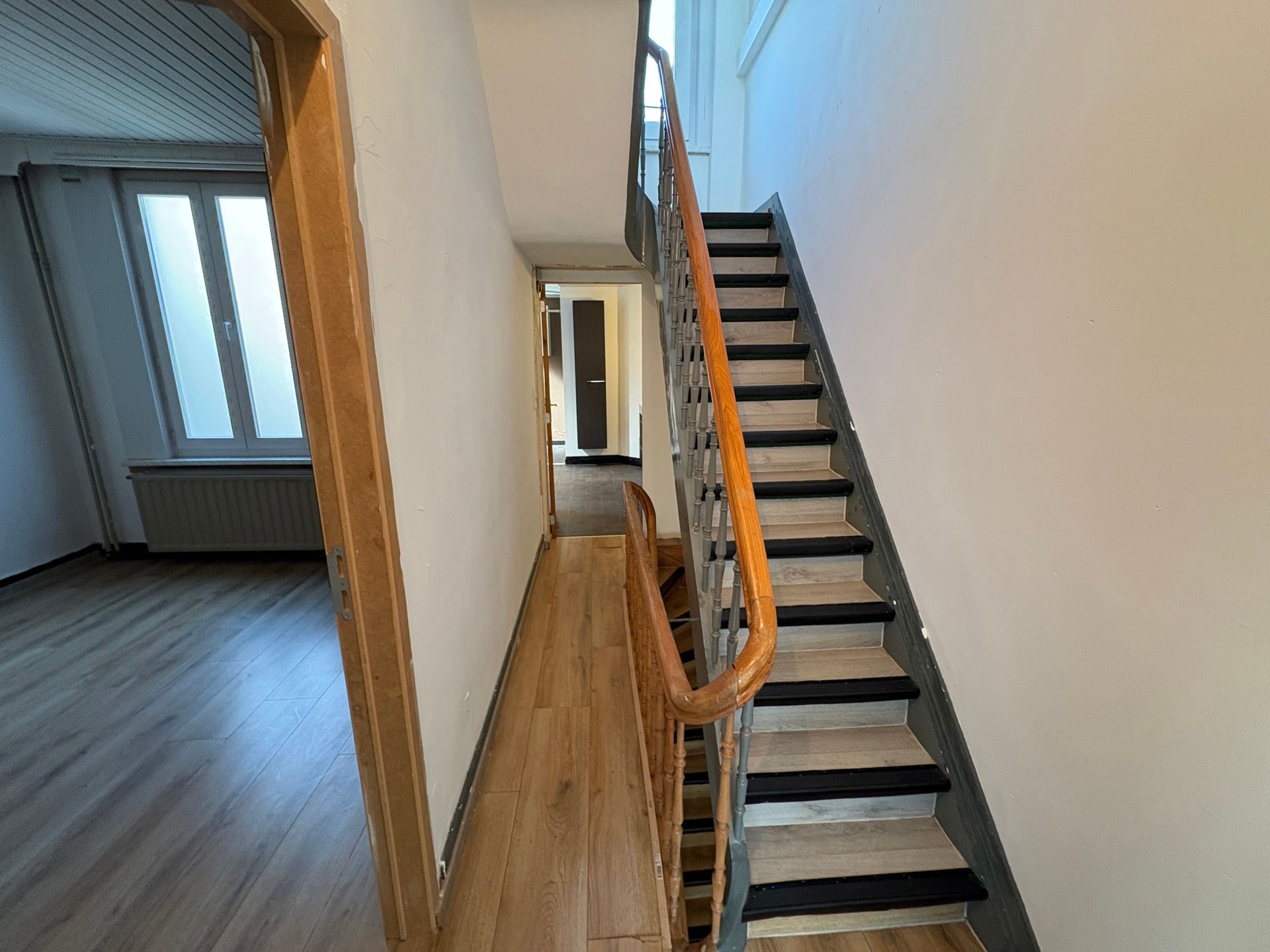 Instapklare woning met 4 slaapkamers te huur in Deurne! foto 9