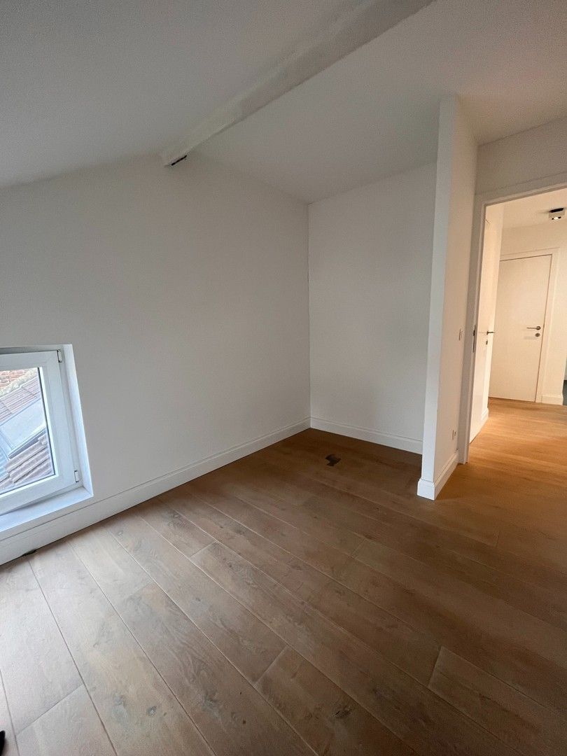 Bemeubeld appartement met fenomenaal zicht over Gent foto 16